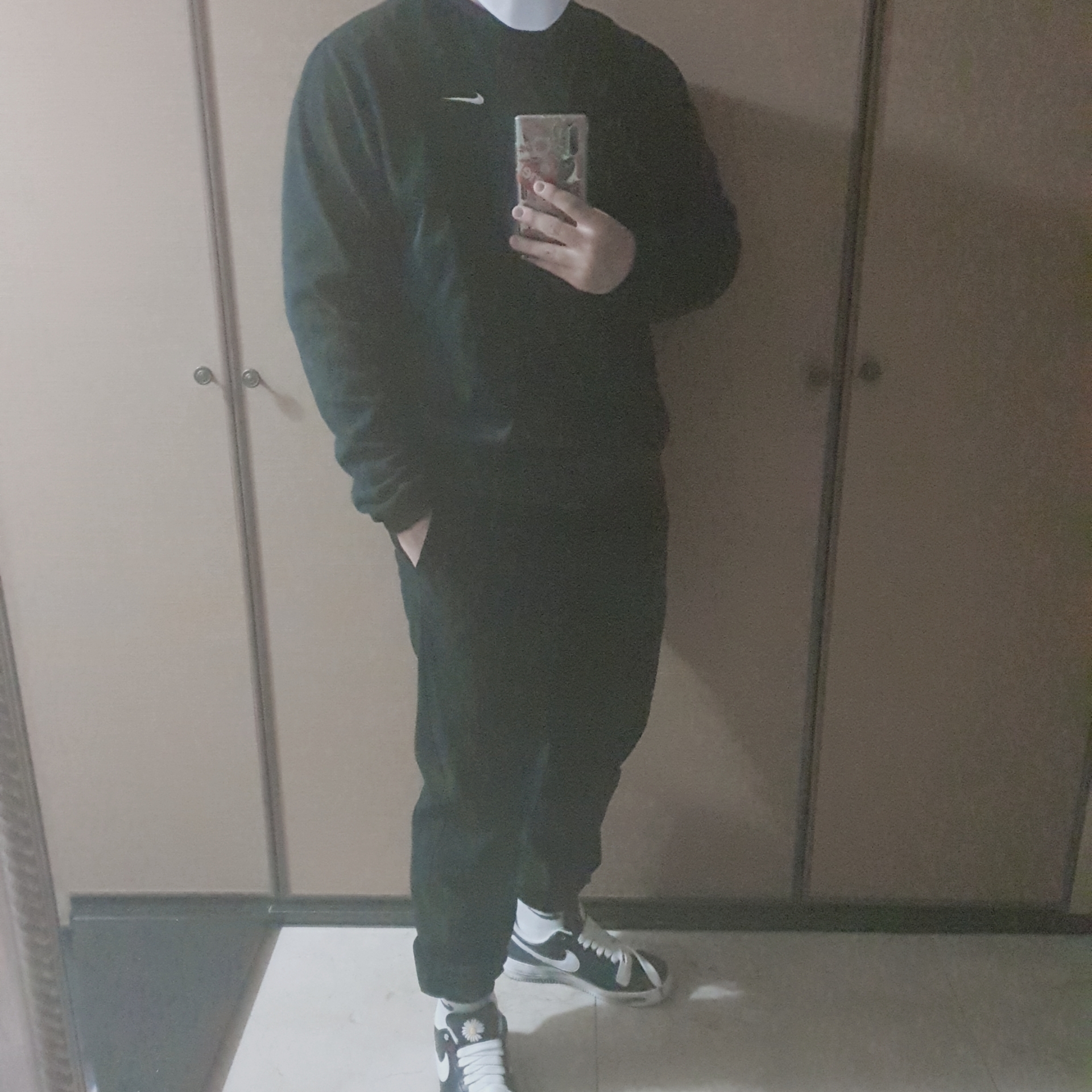 Nike x Peaceminusone Air Force 1 Low Para-Noise 착용 스타일