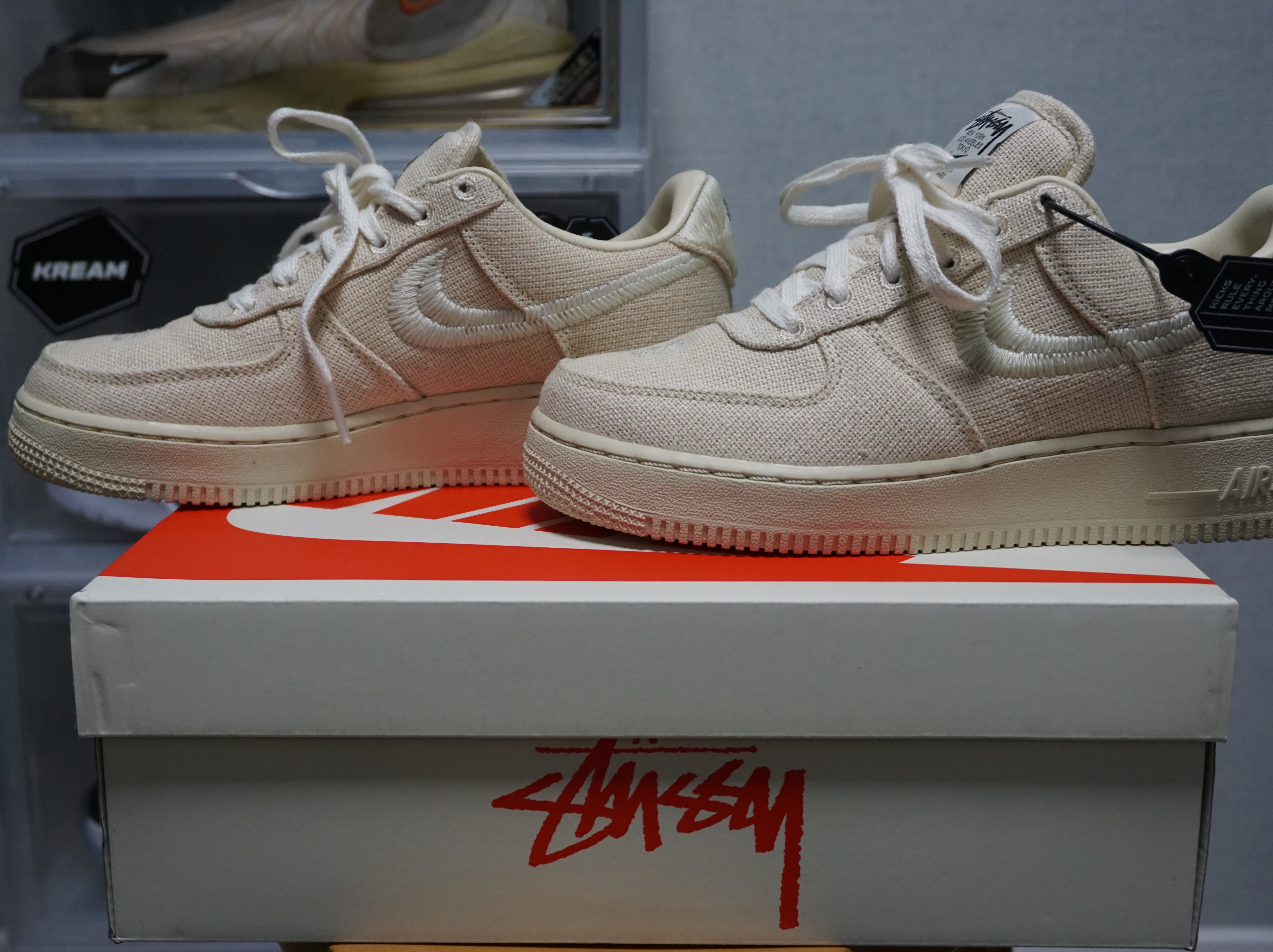 Nike x Stussy Air Force 1 Low Fossil 착용 스타일 - 4