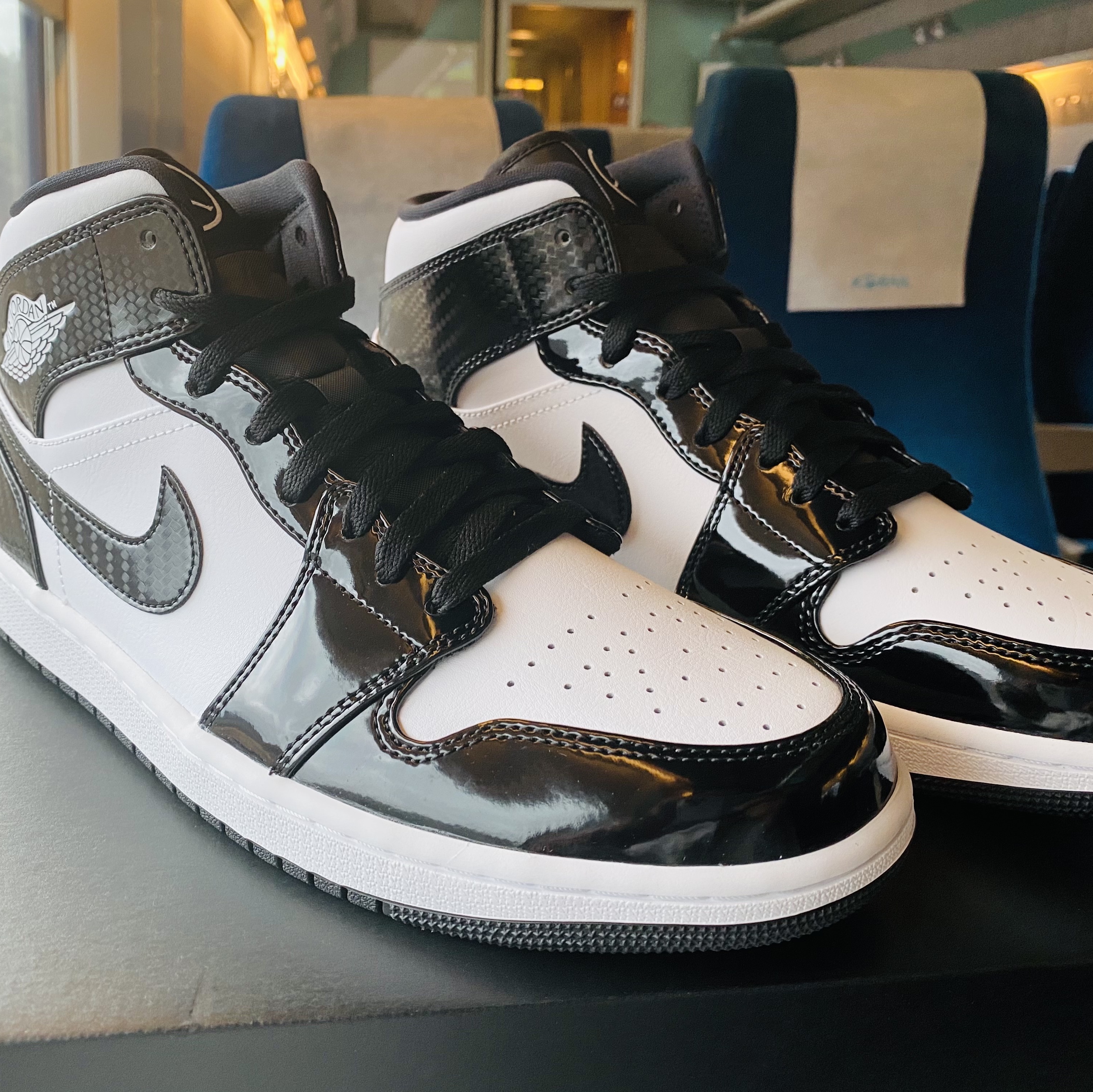 Jordan 1 Mid SE ASW Black 착용 스타일 - 1