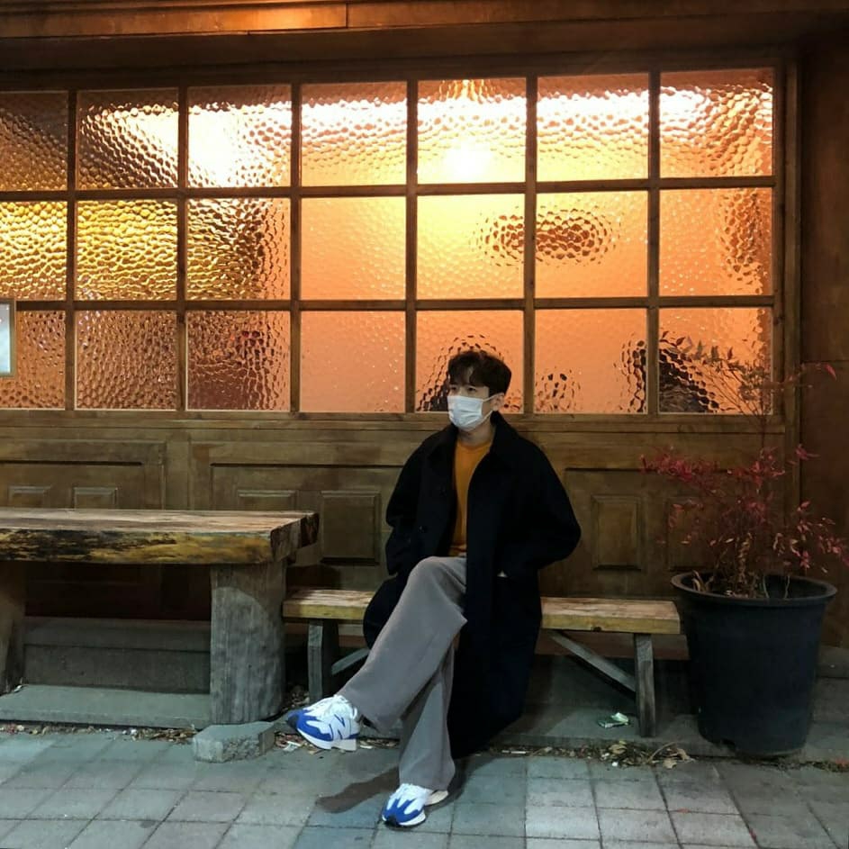 New Balance 327 Primary Pack Blue 착용 스타일