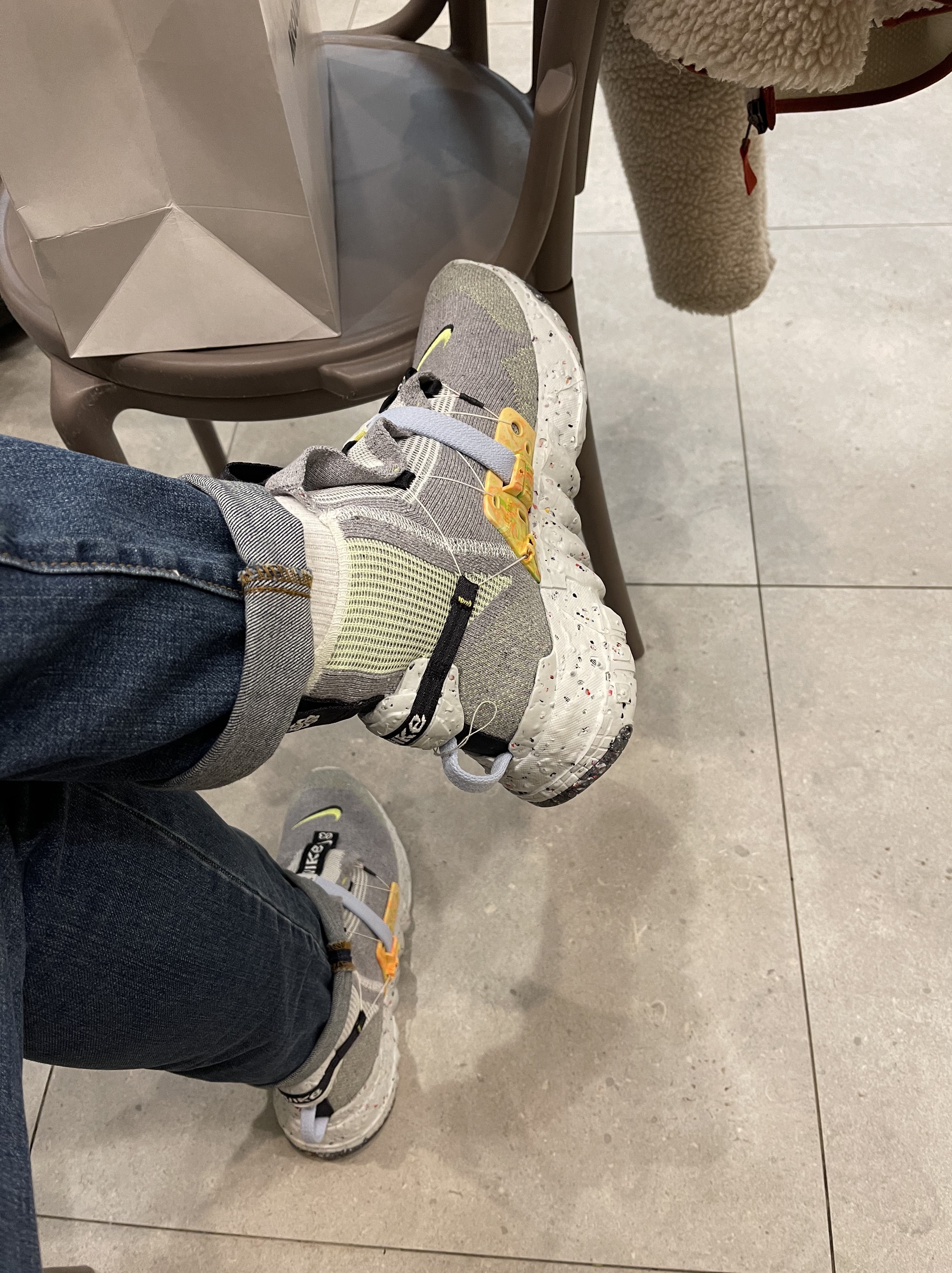 Nike Space Hippie 03 Volt 착용 스타일 - 2