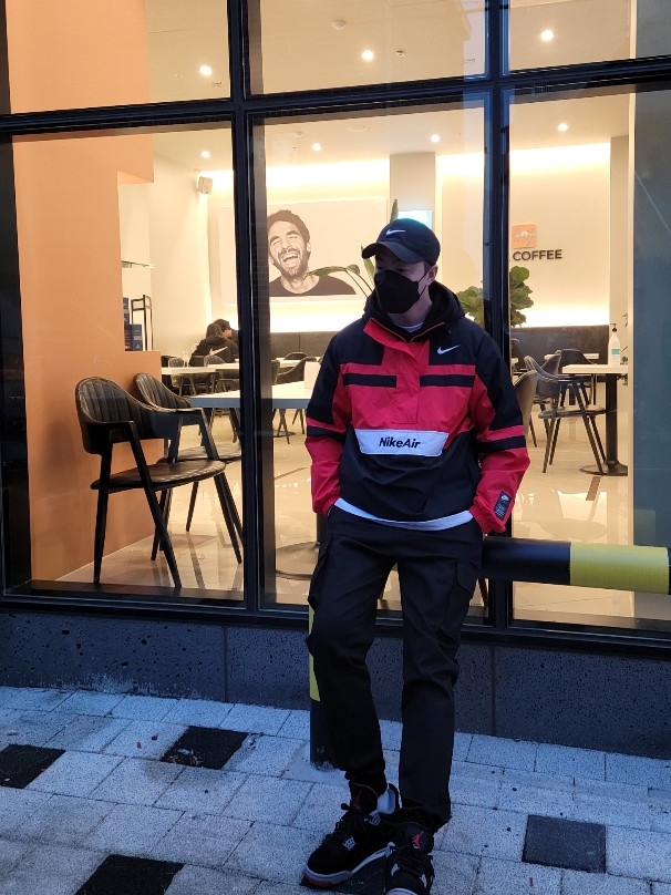 Jordan 4 Retro Bred 2019 착용 스타일 - 1