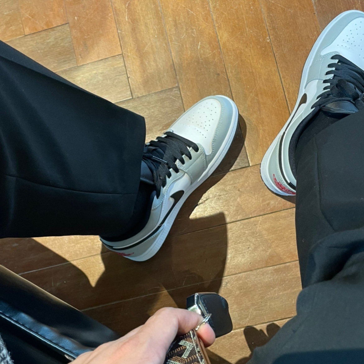 Jordan 1 Low Light Smoke Grey 착용 스타일