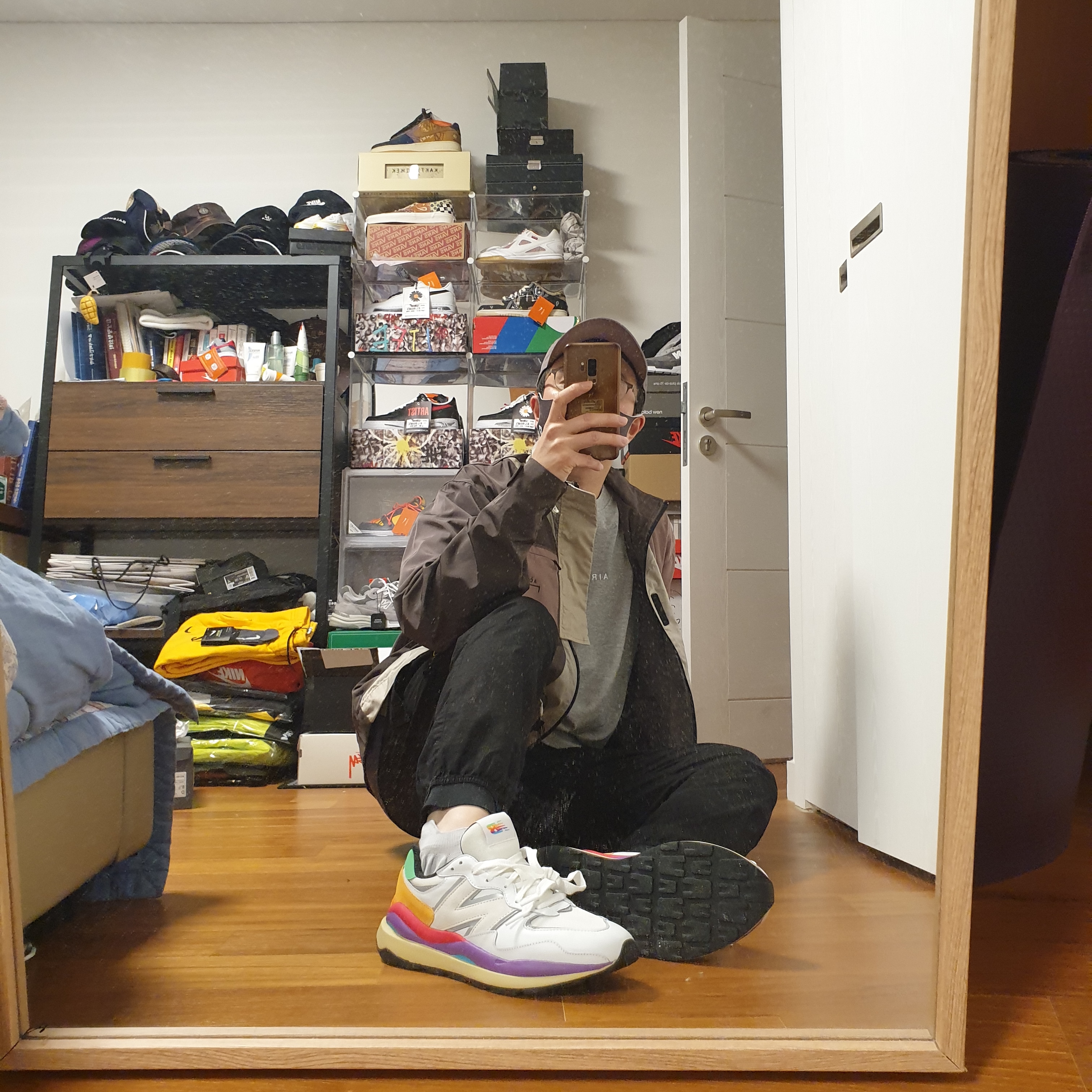 New Balance 5740 White Multicolor, Jordan x Fragment Lifestyle Top Dark Grey Heather - US/EU 착용 스타일 - 3