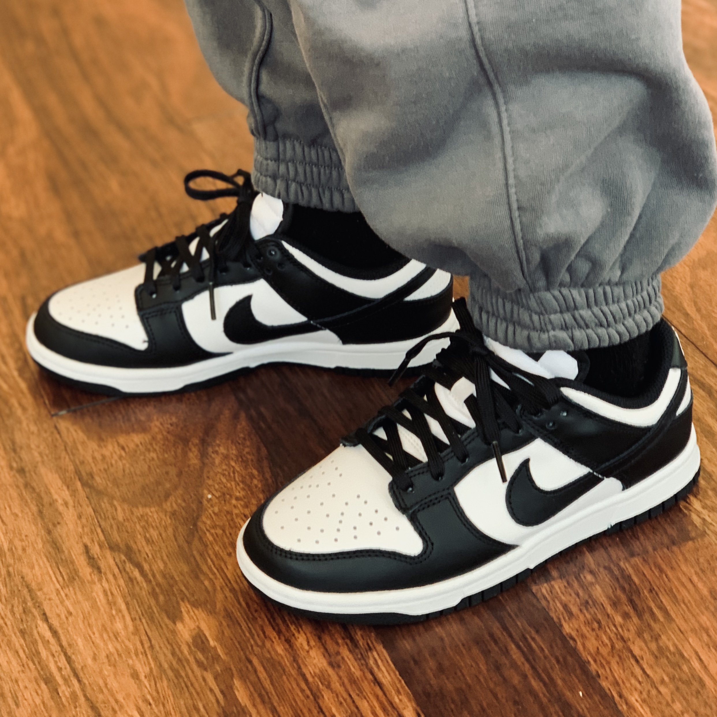 (W) Nike Dunk Low Black 착용 스타일