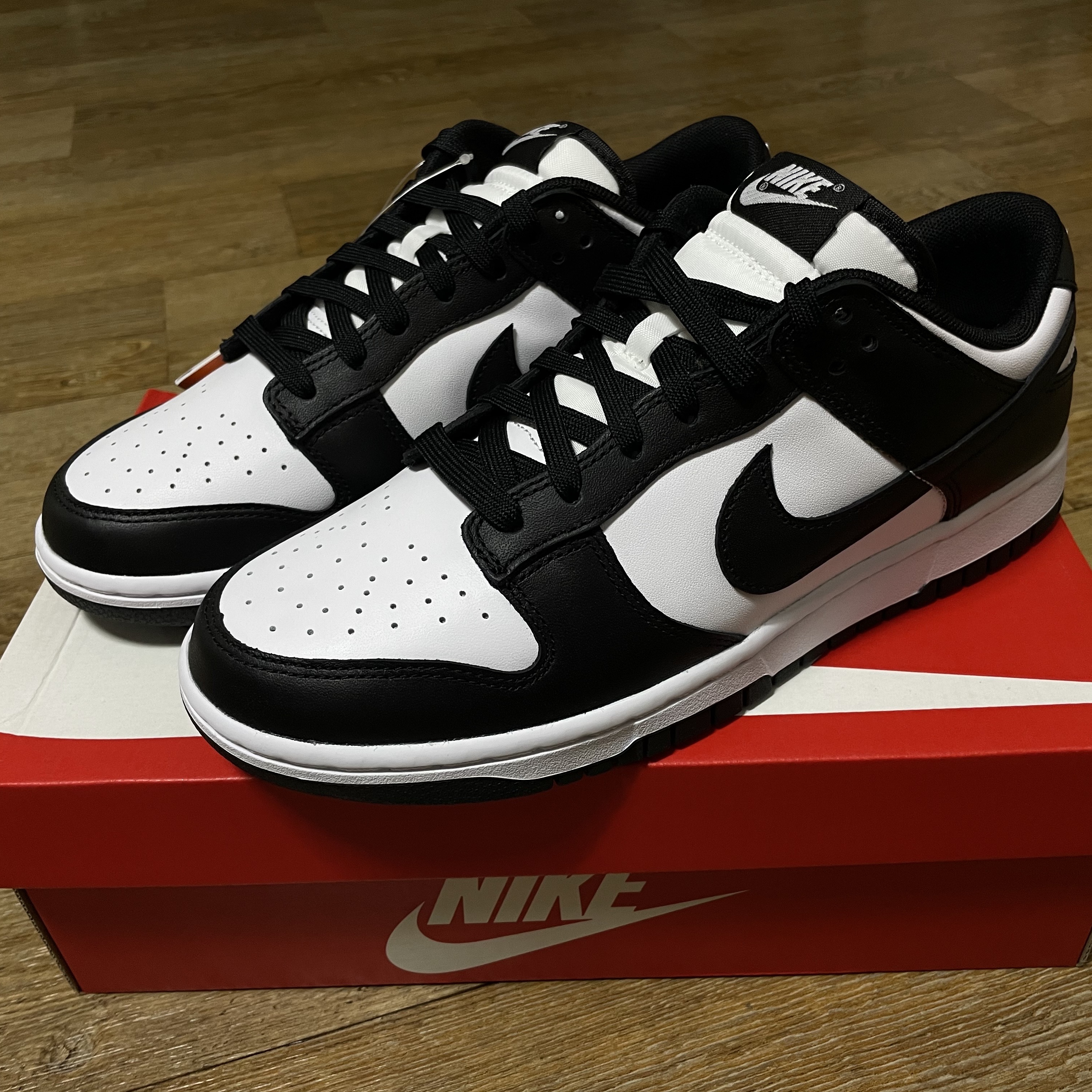 Nike Dunk Low Retro Black 착용 스타일