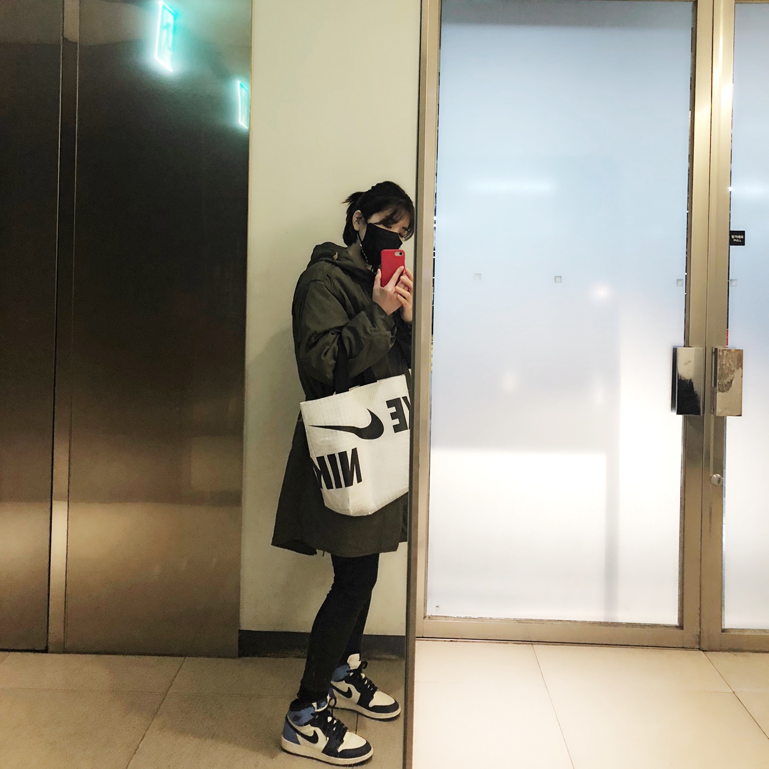 Jordan 1 Retro High Obsidian UNC 착용 스타일