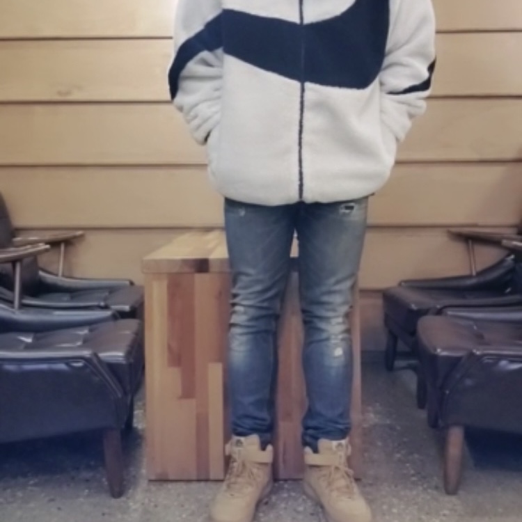 Nike Air Force 1 Mid Flax and Outdoor Green, Nike Big Swoosh Full Zip Jacket White Navy 착용 스타일