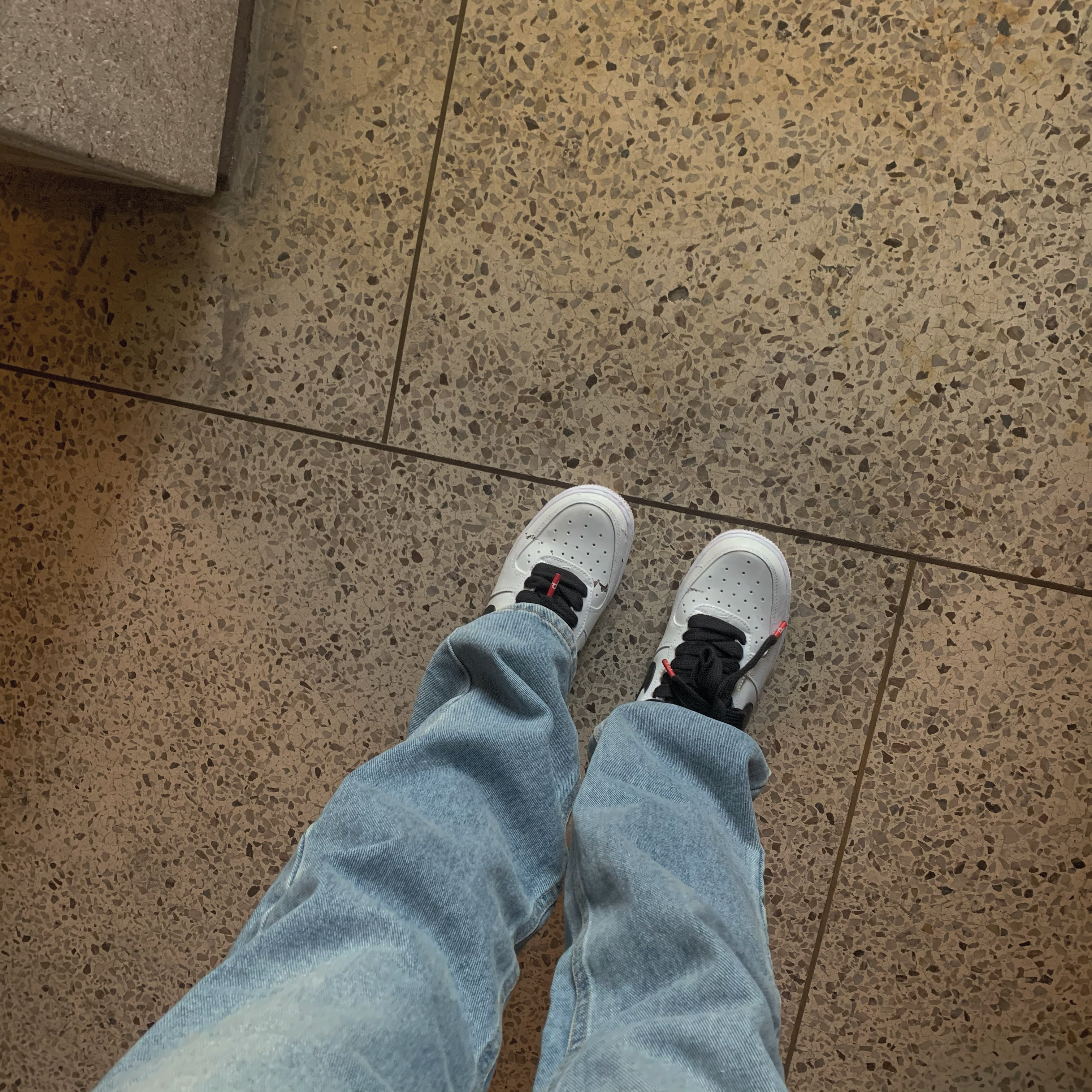 Nike x Peaceminusone Air Force 1 Low Para-Noise 2.0 착용 스타일