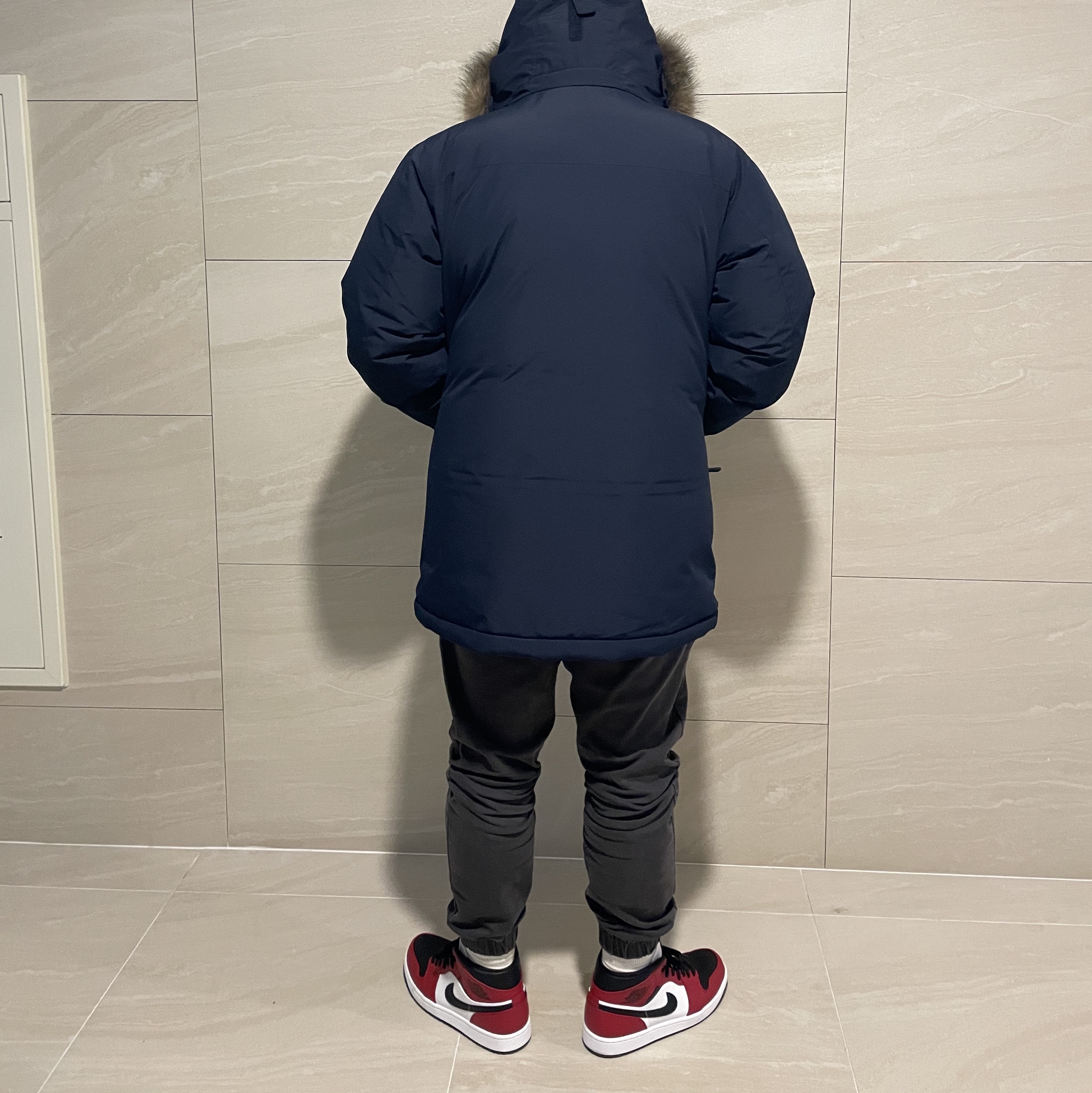 Jordan 1 Mid Chicago Black Toe 착용 스타일 - 2