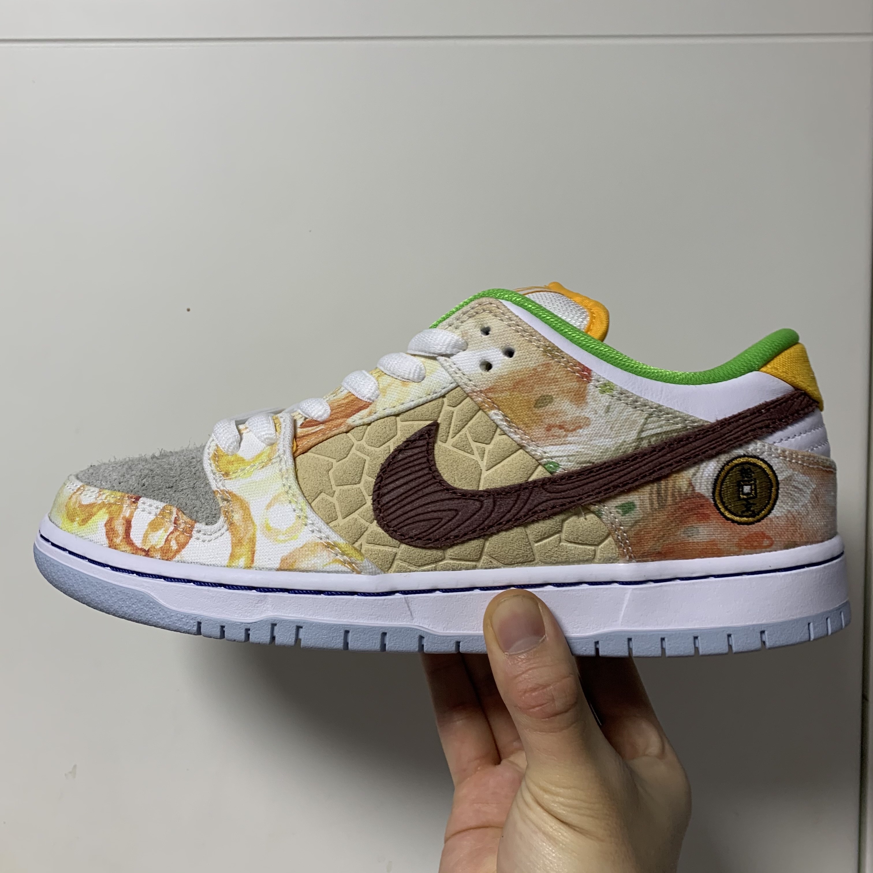 Nike SB Dunk Low Pro Street Hawker 착용 스타일