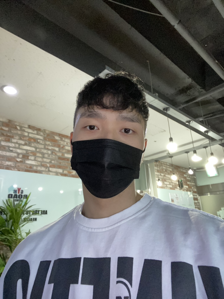KREAM 프로필 이미지
