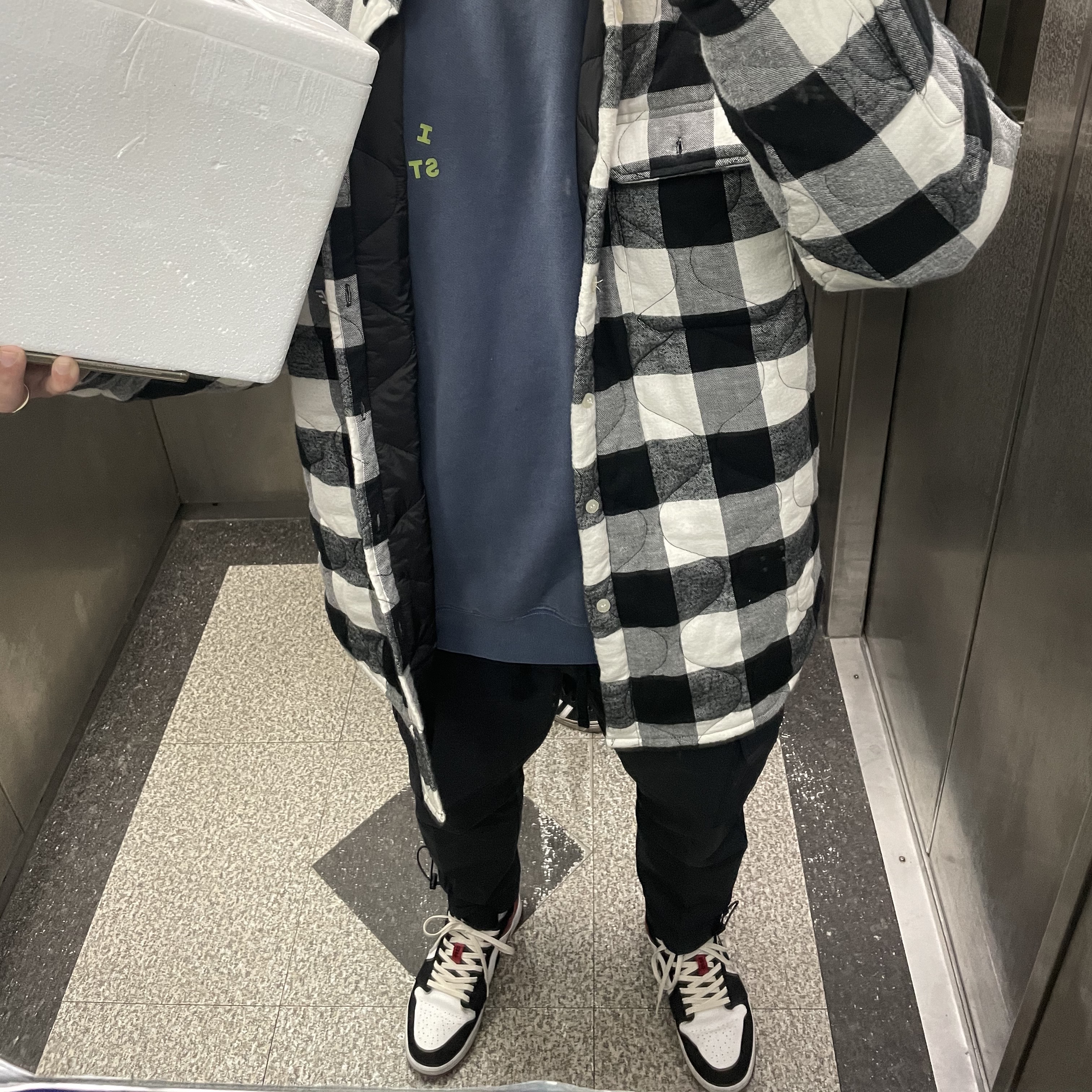 Jordan 1 Low Black Toe 착용 스타일