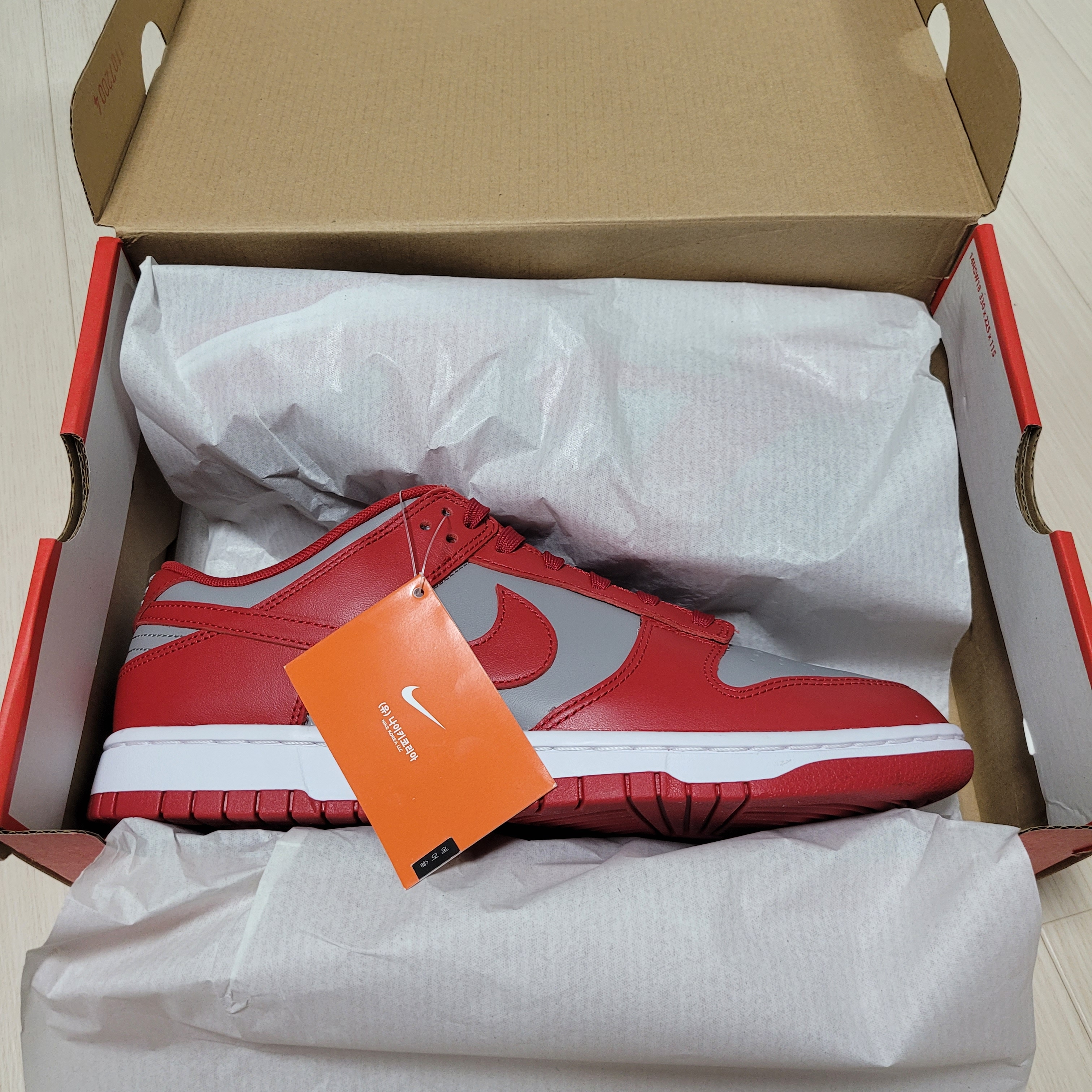 Nike Dunk Low Retro Medium Grey 착용 스타일