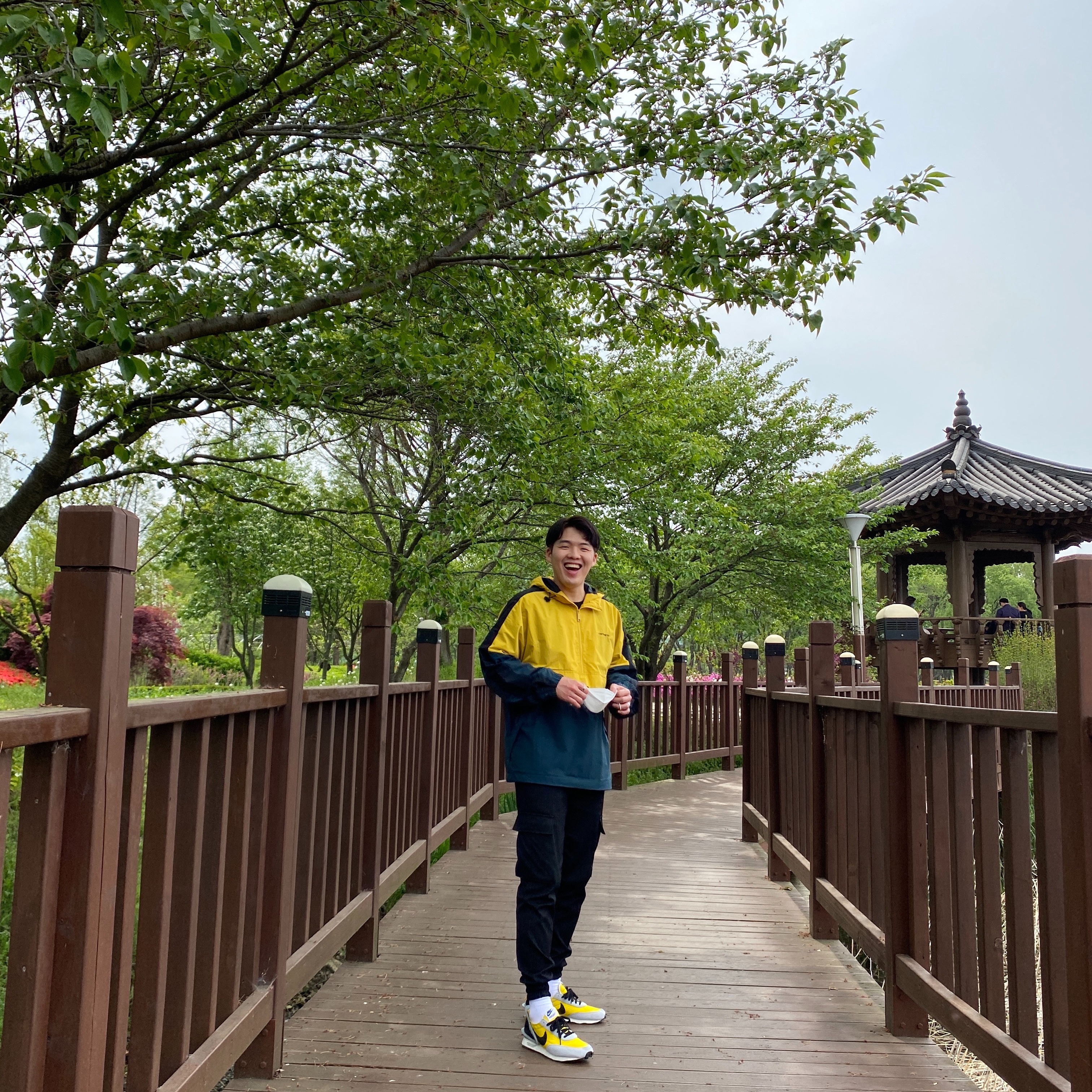 Nike x Undercover Daybreak Bright Citron 착용 스타일