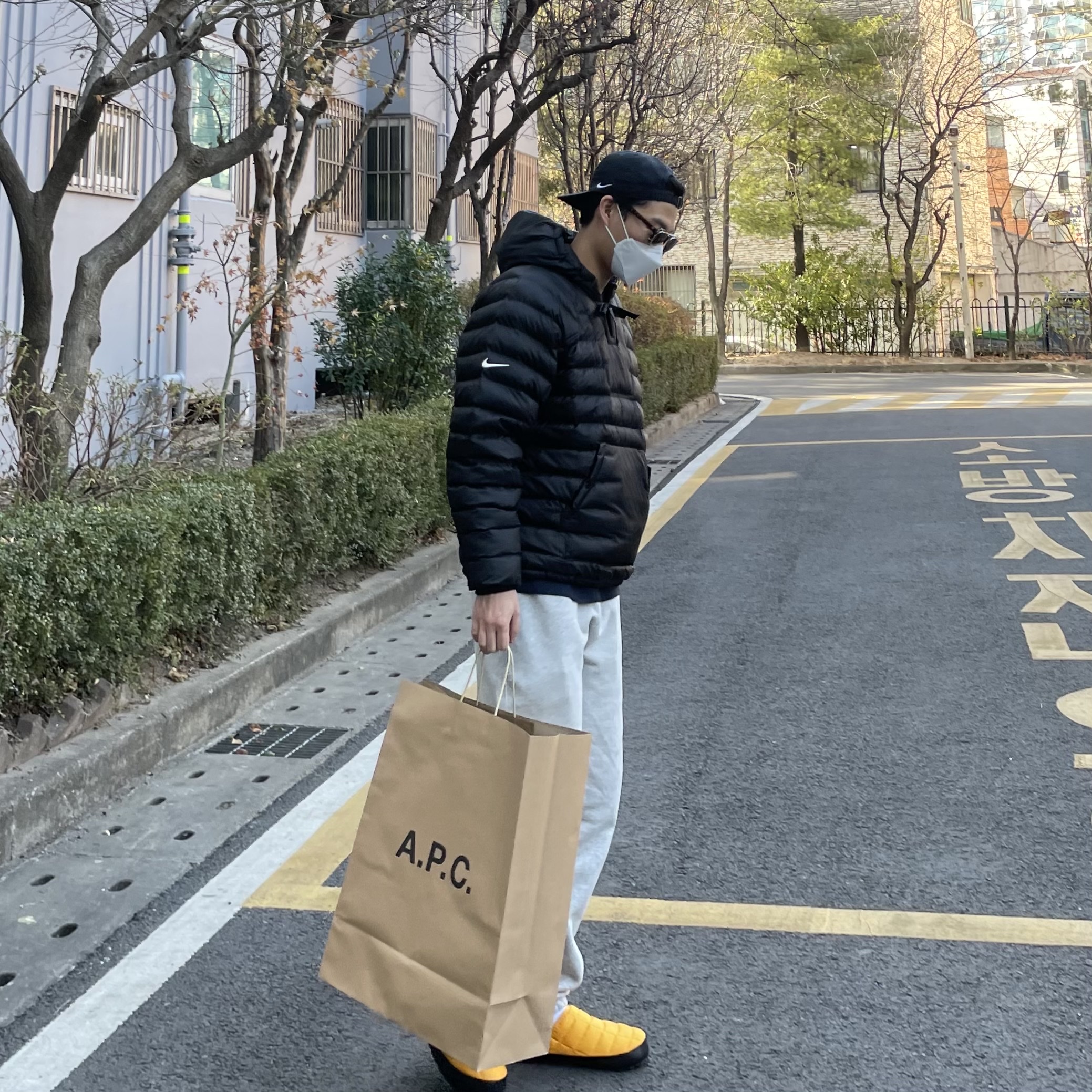 Nike x Stussy Insultd Jacket Black - US/EU 착용 스타일 - 1