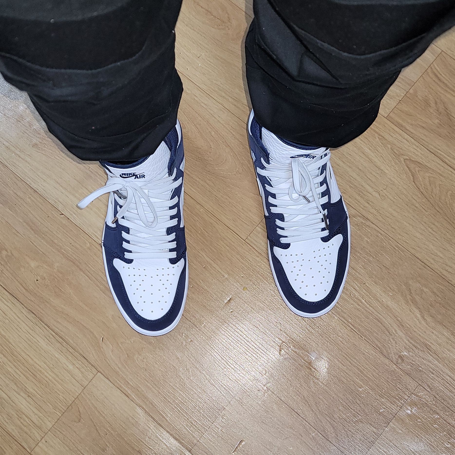 Jordan 1 Retro High OG CO.JP Midnight Navy 착용 스타일