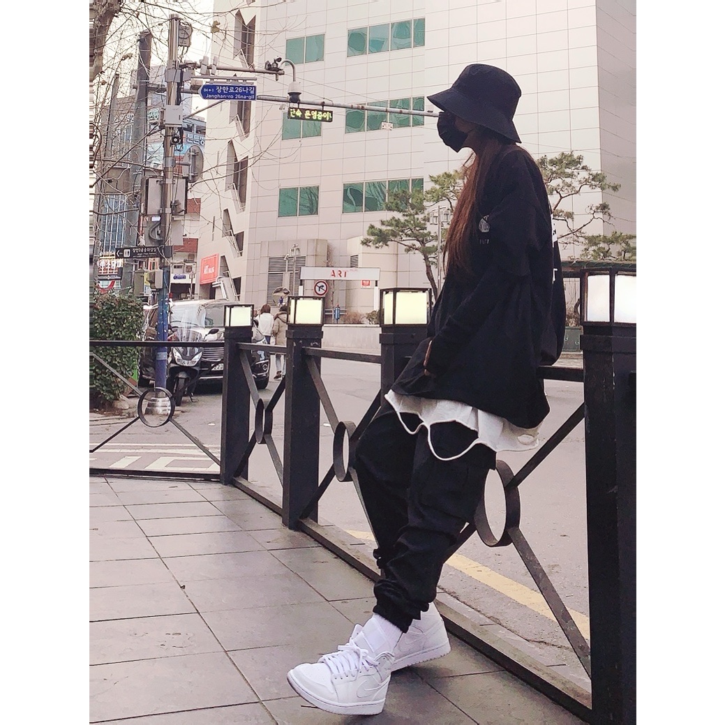 Jordan 1 Mid Triple White 착용 스타일 - 2