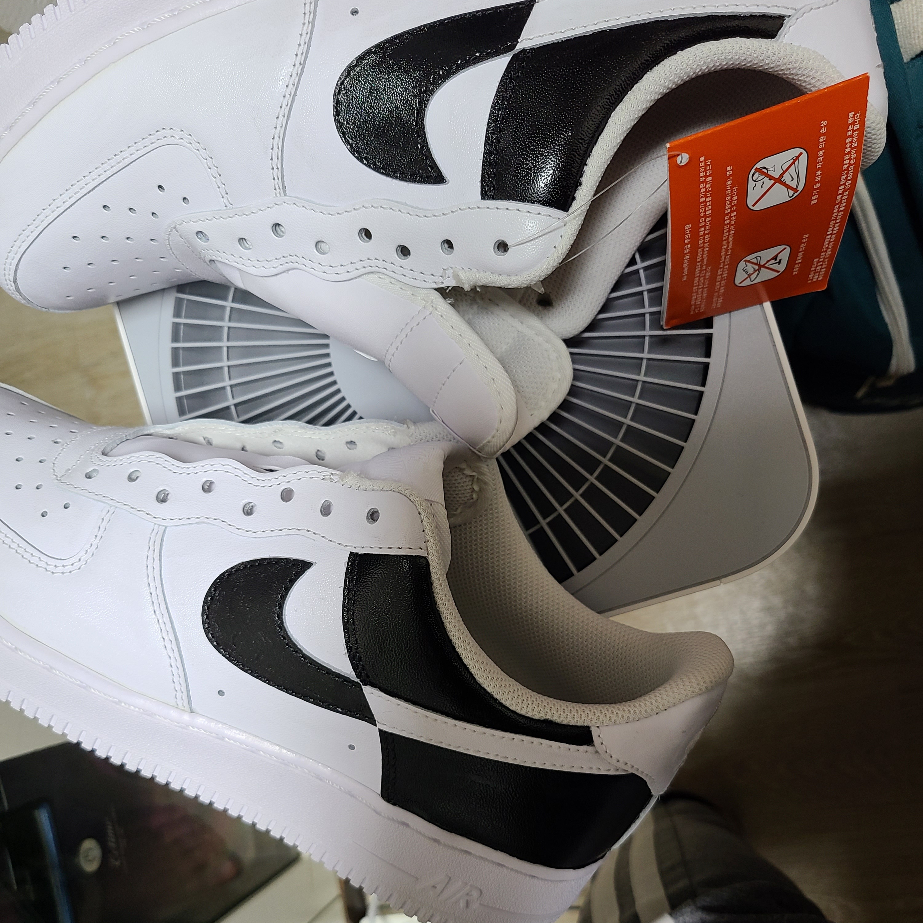 Nike Air Force 1 '07 Low White 착용 스타일 - 1