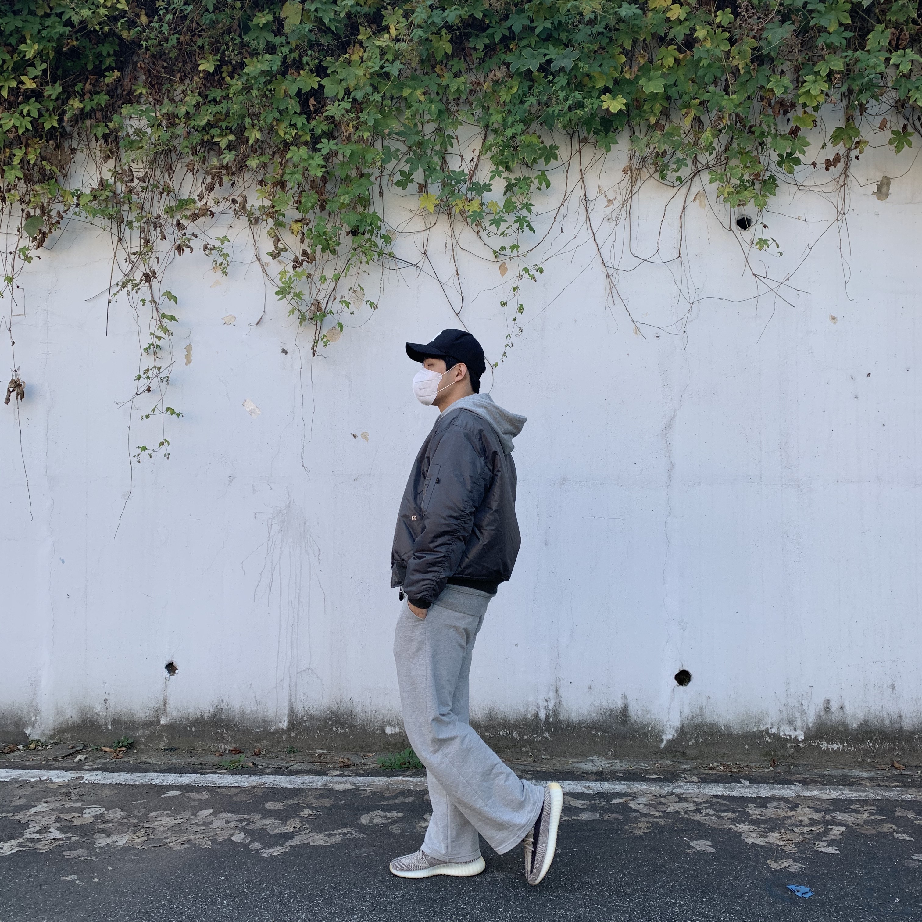 Adidas Yeezy Boost 350 V2 Zyon 착용 스타일