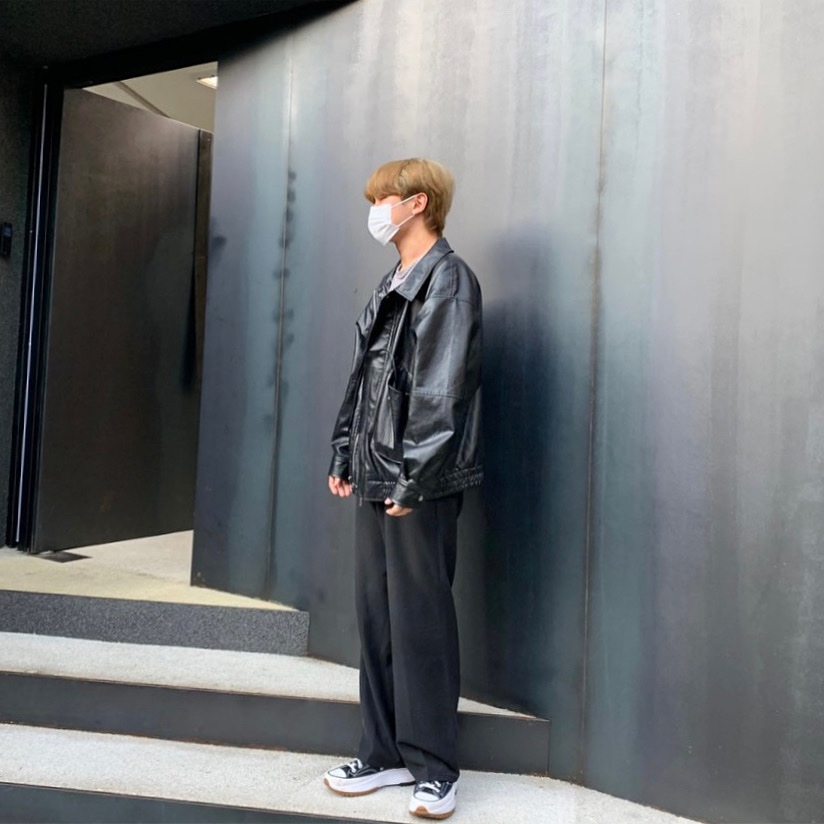 Converse Run Star Hike Hi Black White Gum 착용 스타일