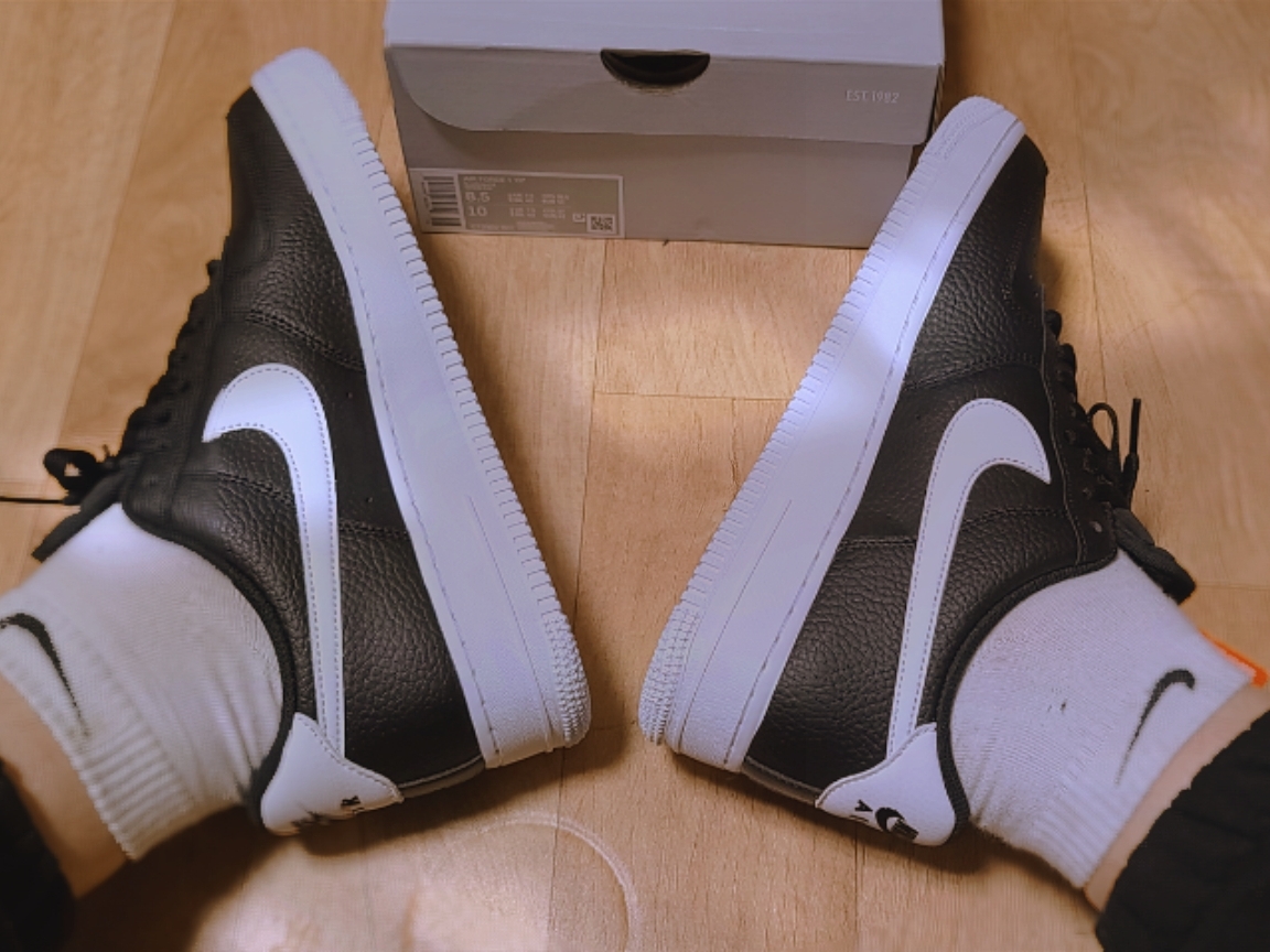 Nike Air Force 1 '07 AN20 Black White 착용 스타일