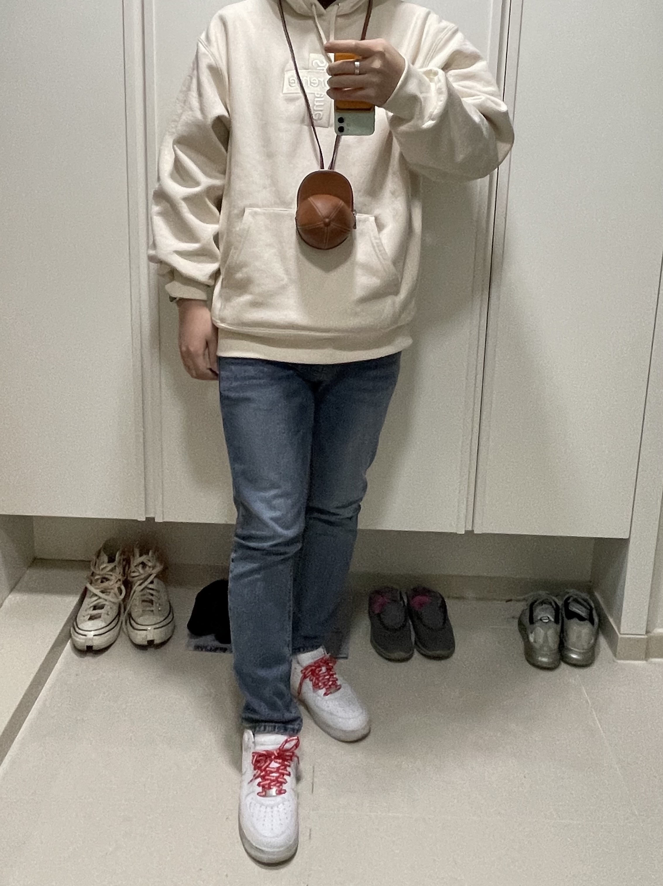 Nike x Supreme Air Force 1 Low White, Supreme Cross Box Logo Hooded Sweatshirt Natural - 20FW 착용 스타일