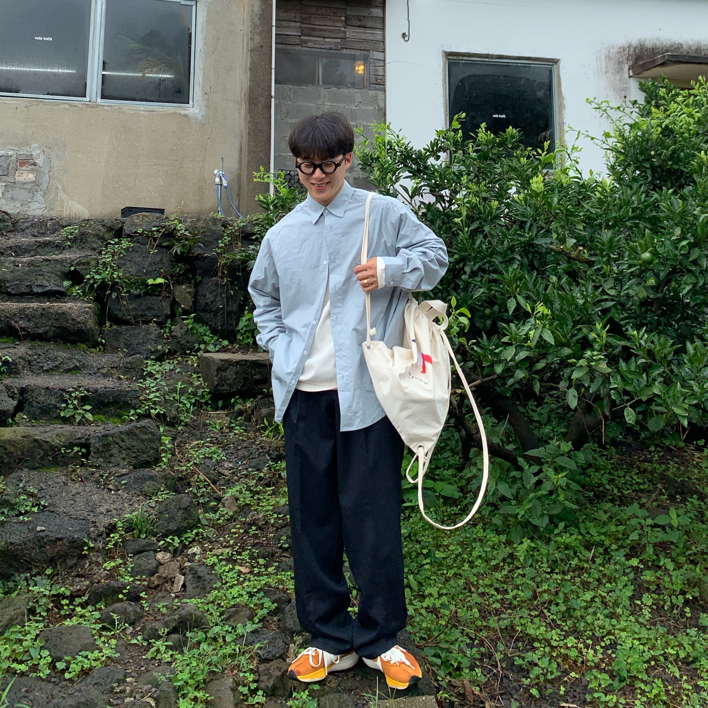 Nike Moon Racer Monarch 착용 스타일