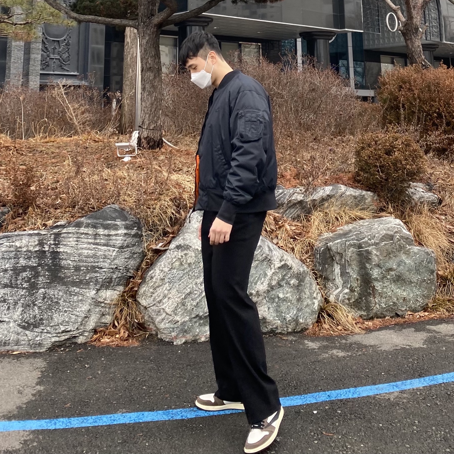 Jordan 1 x Travis Scott Retro High OG SP Mocha 착용 스타일