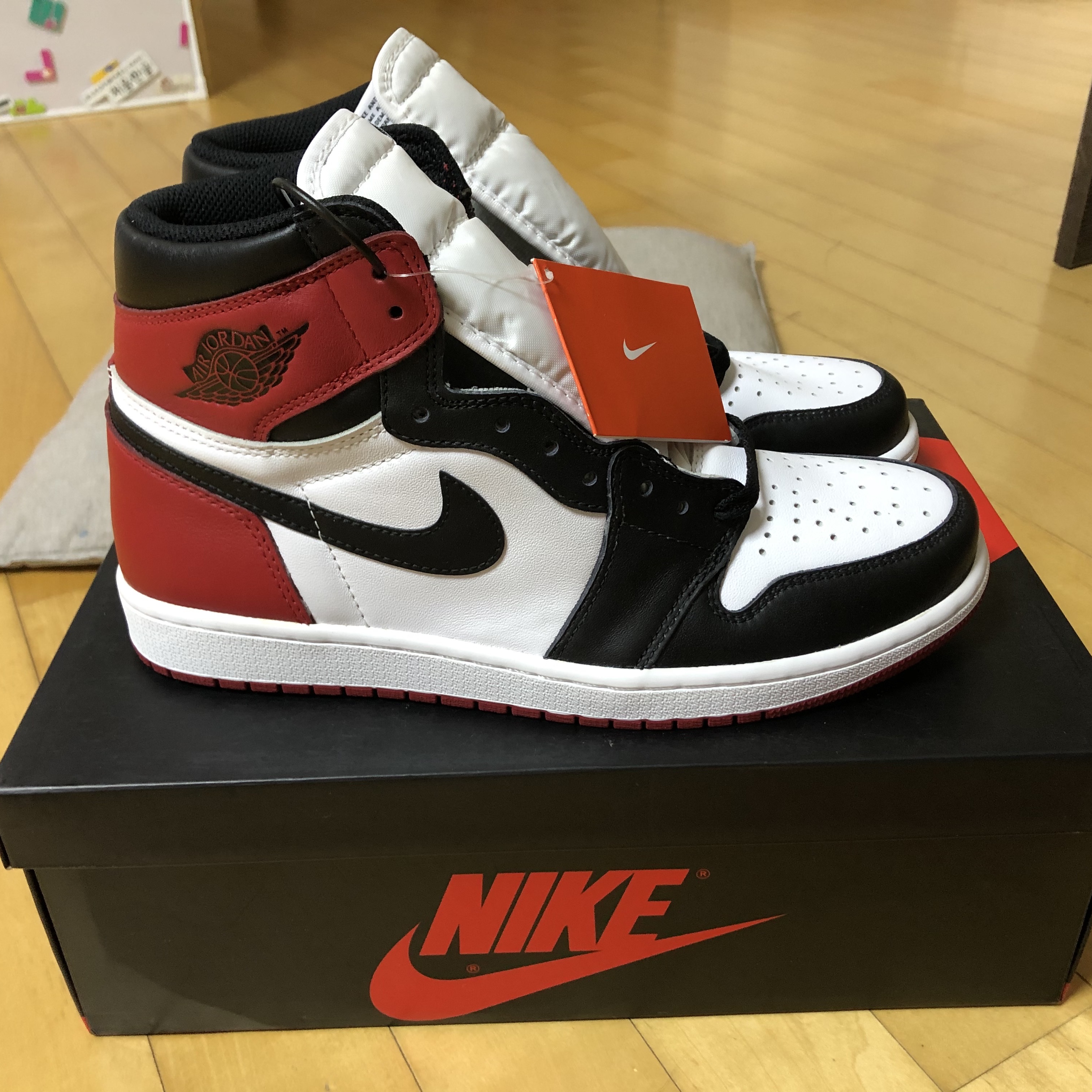 Jordan 1 Retro High OG Black Toe 2016 착용 스타일 - 2