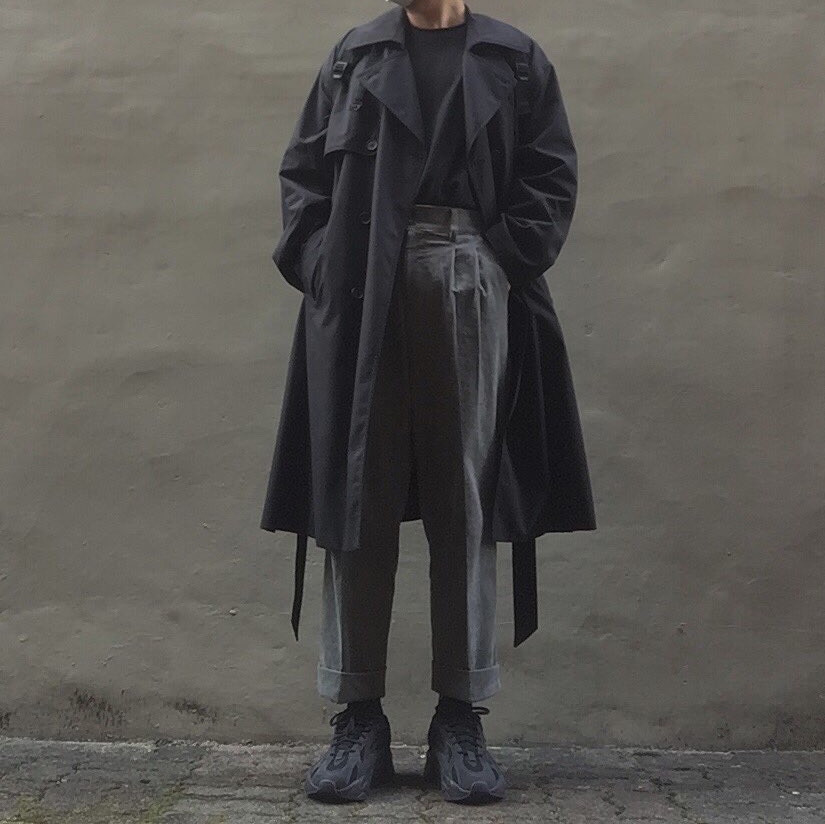 Adidas Yeezy Boost 700 V2 Vanta 2019 착용 스타일