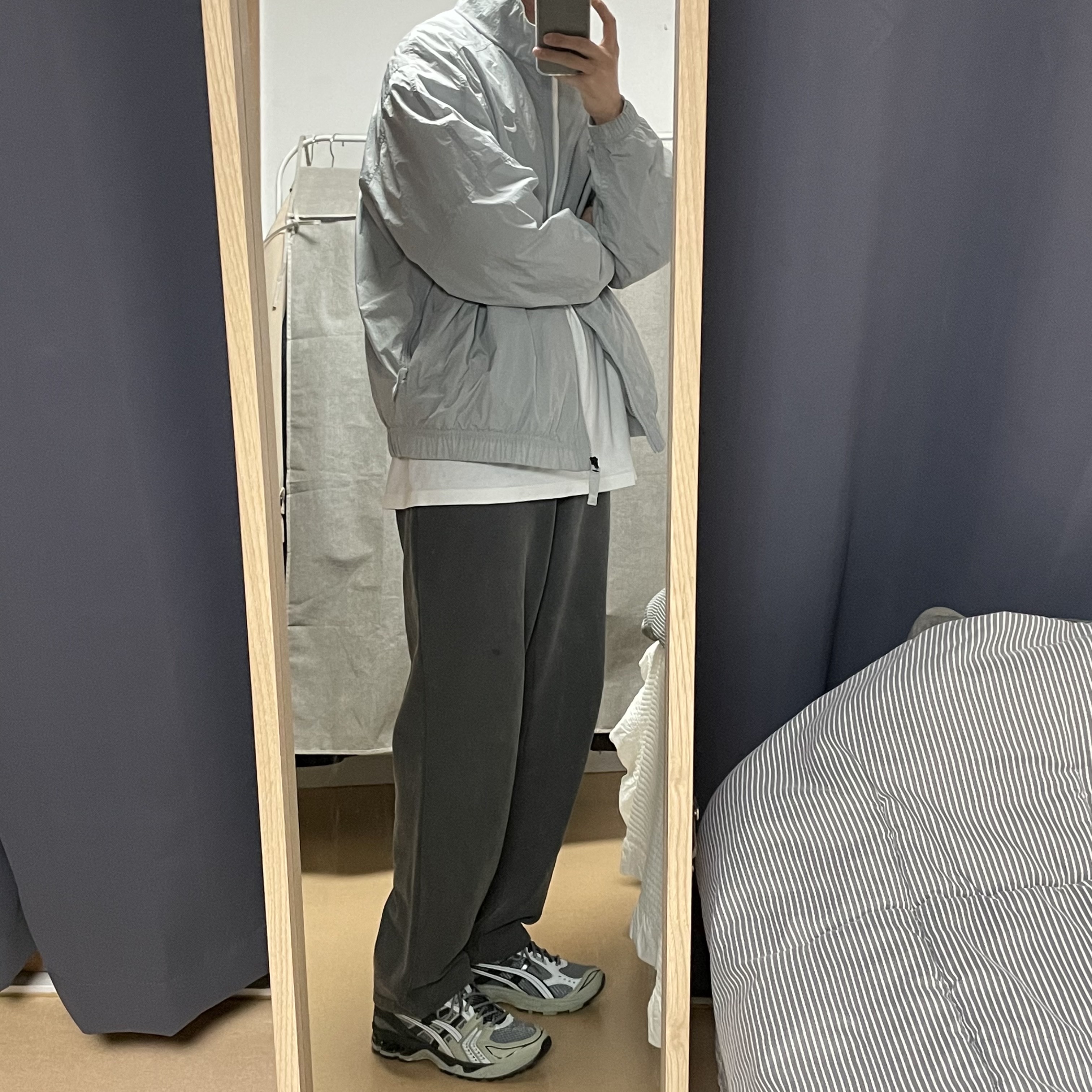 Asics UB1-S Gel-Kayano 14 Piedmont Grey 착용 스타일 - 1