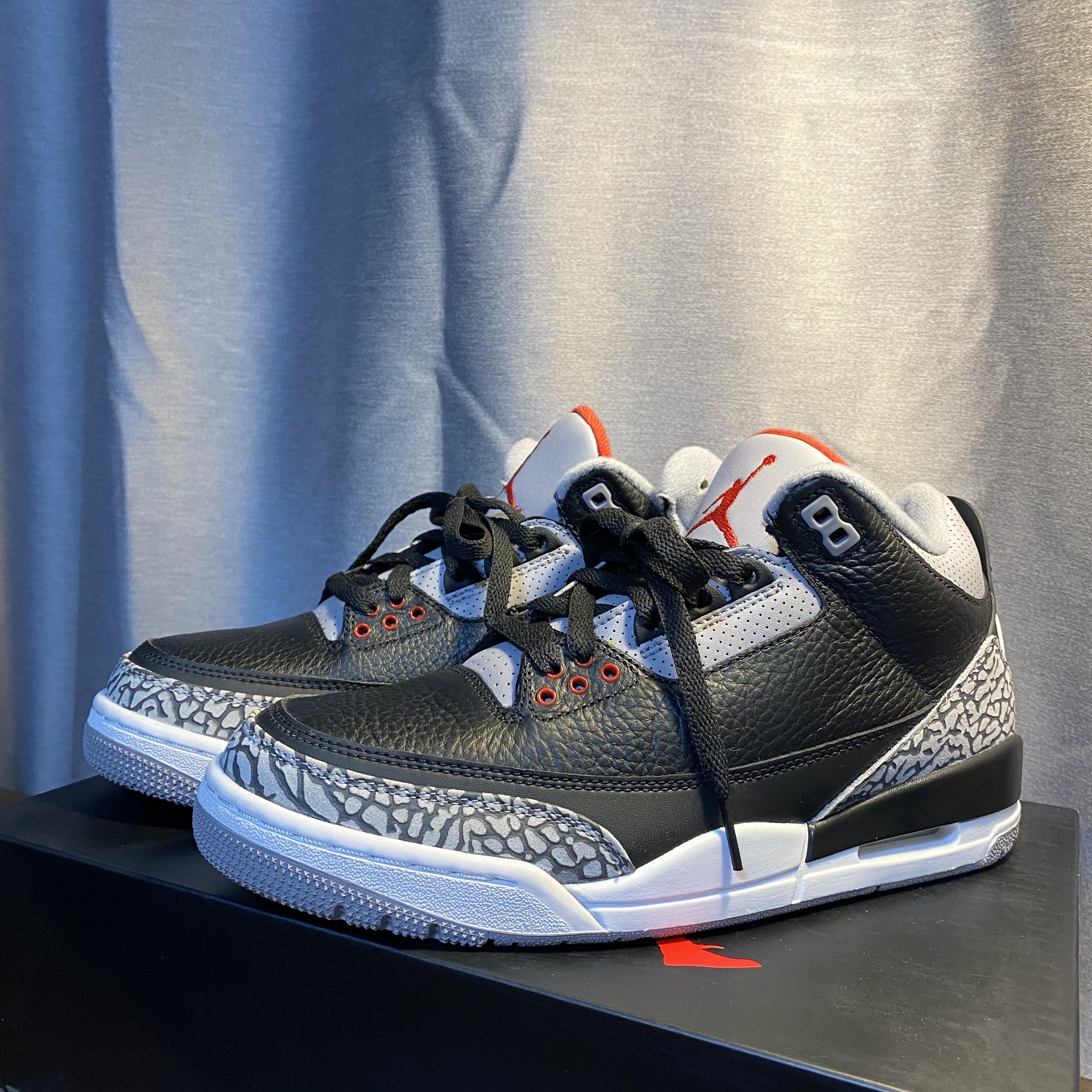 Jordan 3 Retro OG Black Cement 2018 착용 스타일 - 2