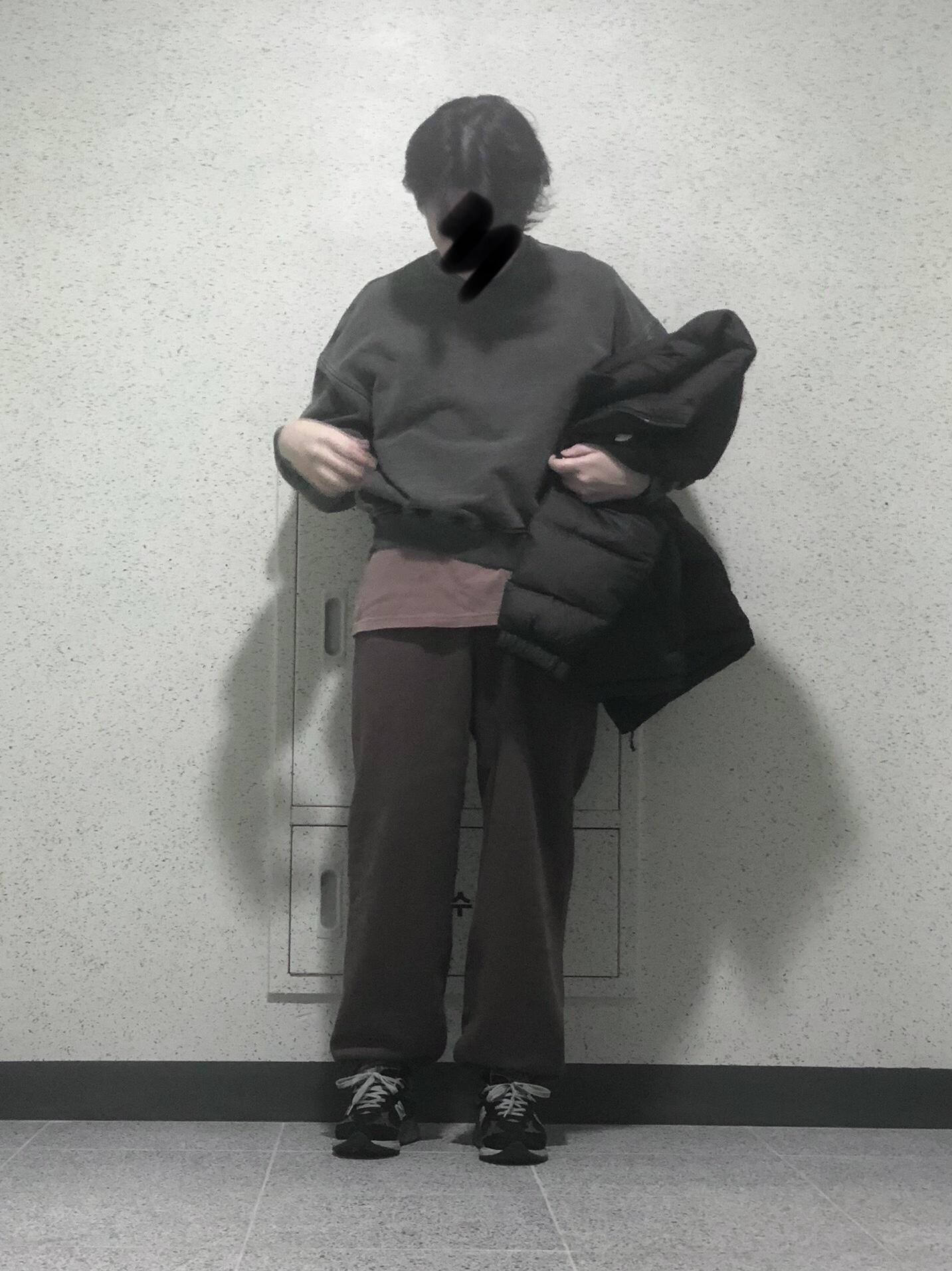 New Balance 993 Made in USA Black - D Standard 착용 스타일 - 2