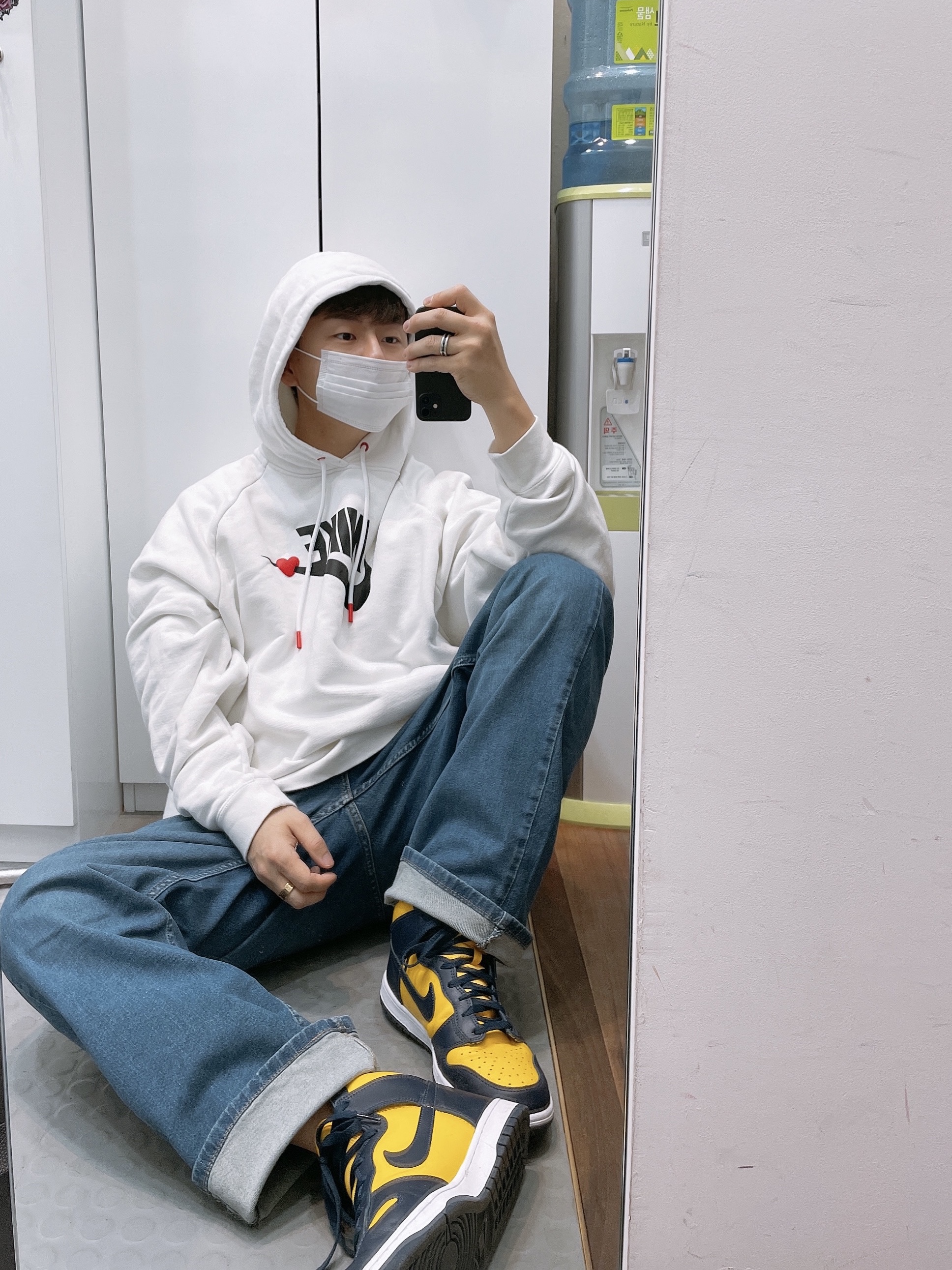 Nike Dunk High SP Maize & Blue 착용 스타일