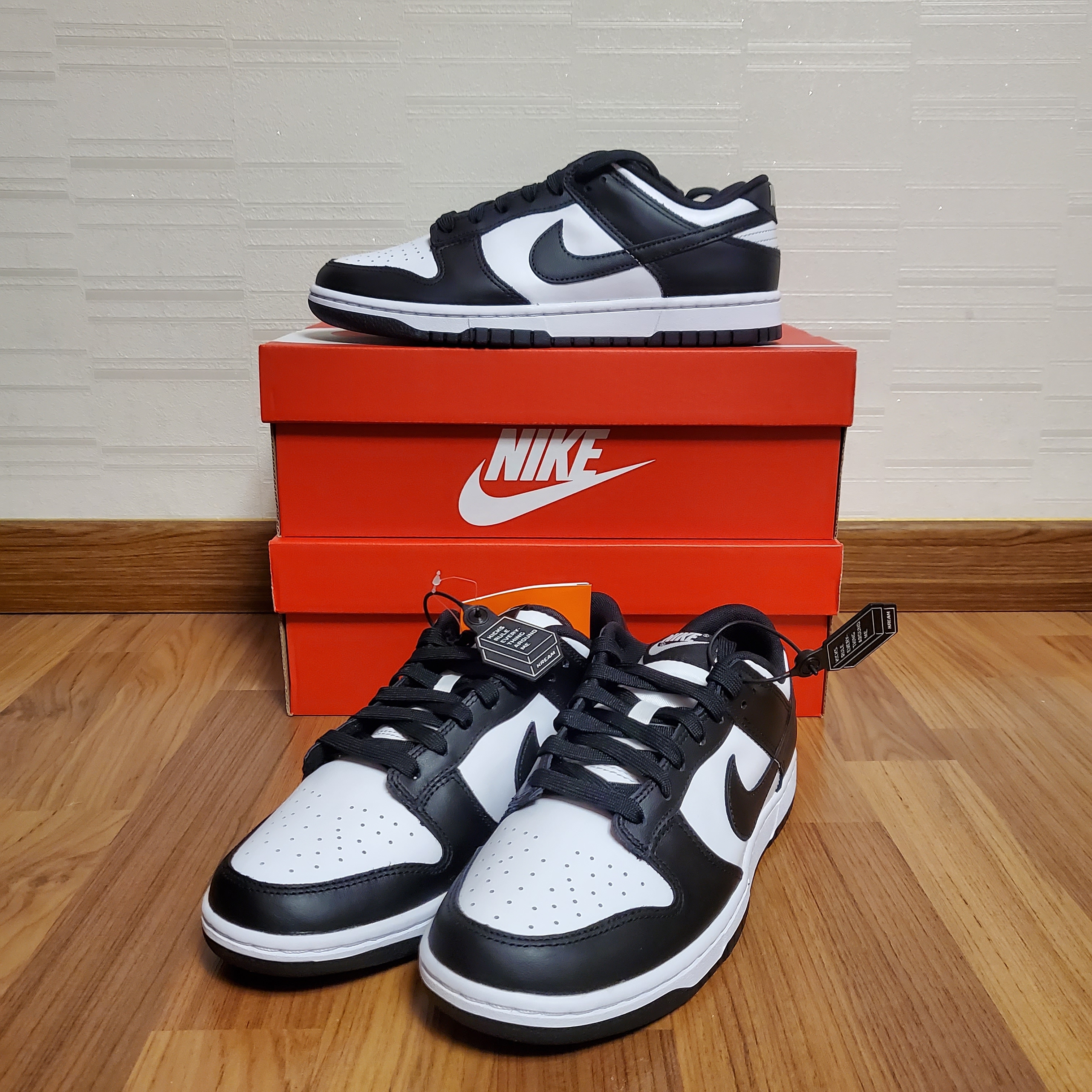 Nike Dunk Low Retro Black 착용 스타일