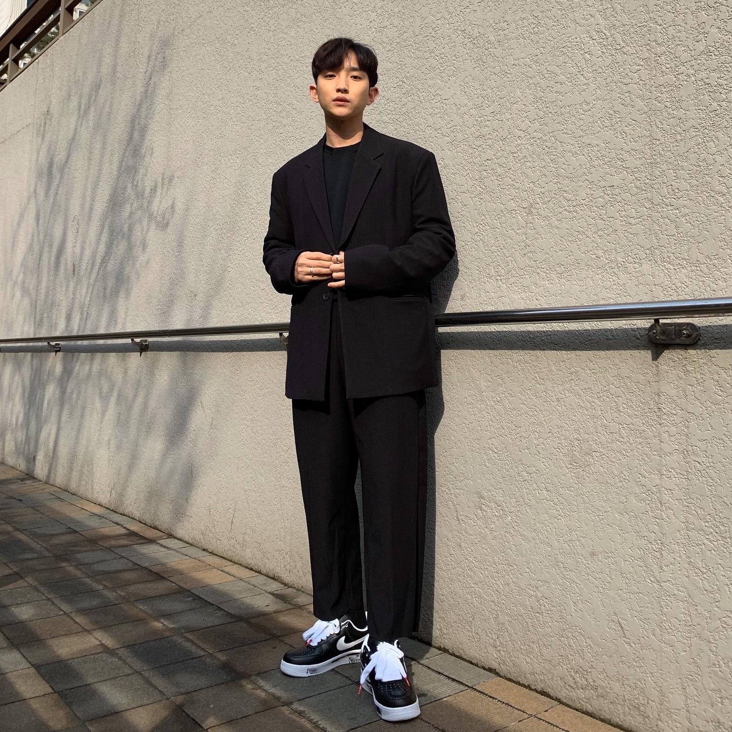 Nike x Peaceminusone Air Force 1 Low Para-Noise 착용 스타일