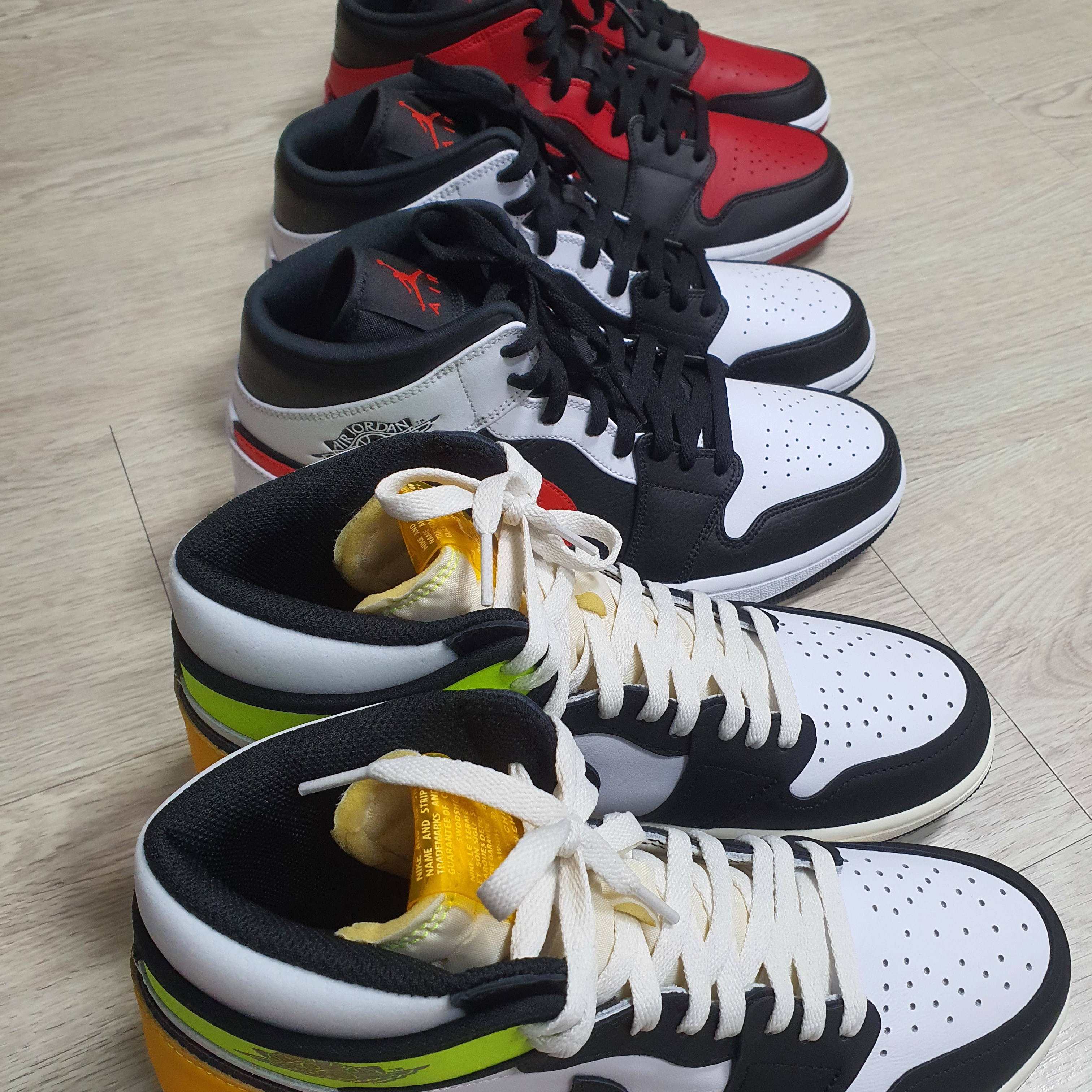 Jordan 1 Retro High OG Volt Gold, Jordan 1 Mid Black Chile Red 착용 스타일