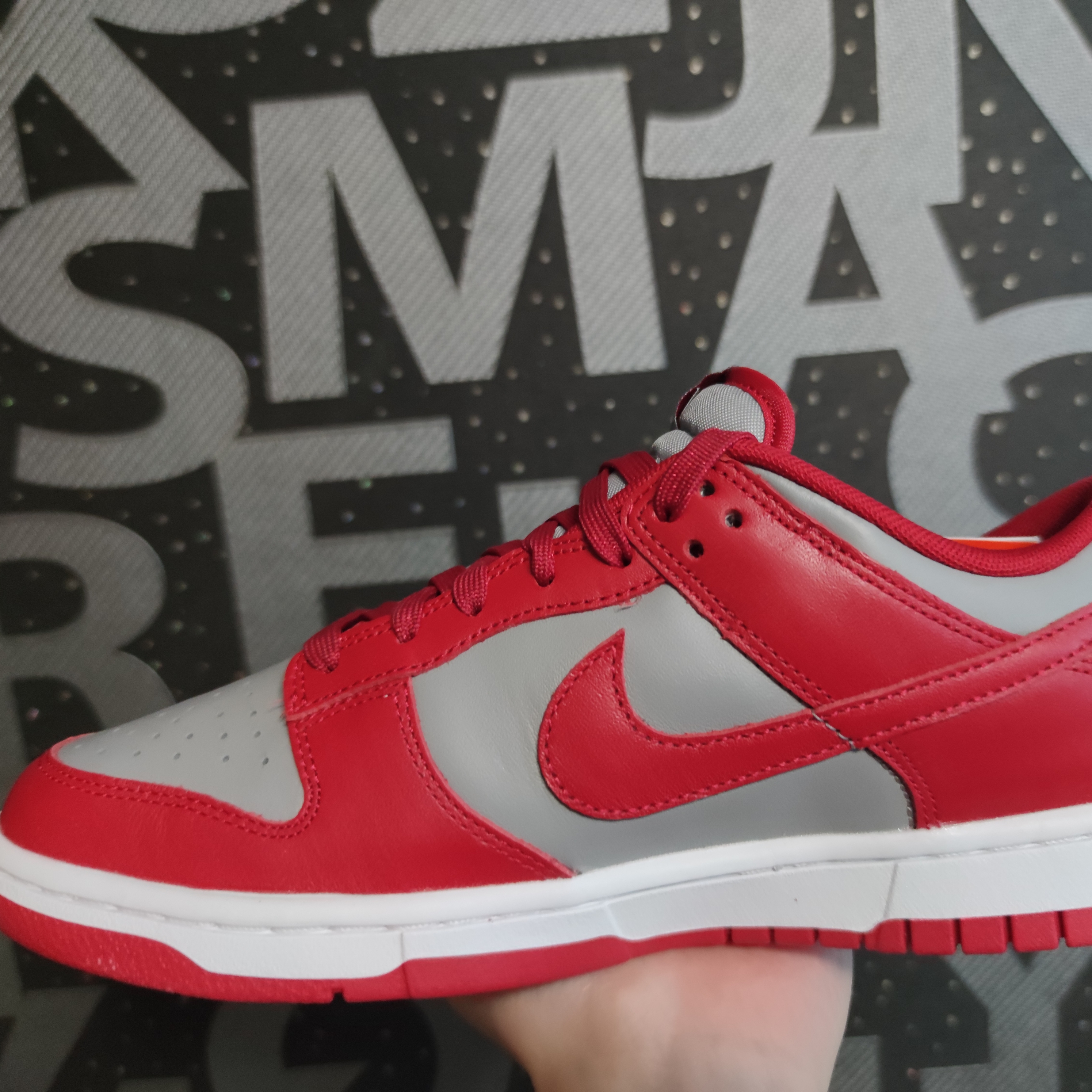 Nike Dunk Low Retro Medium Grey 착용 스타일 - 3