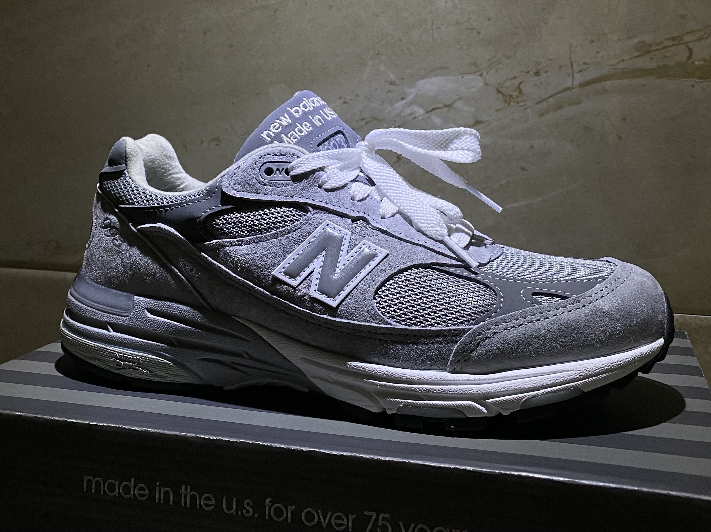 New Balance 993 Made in USA Grey - D Standard 착용 스타일