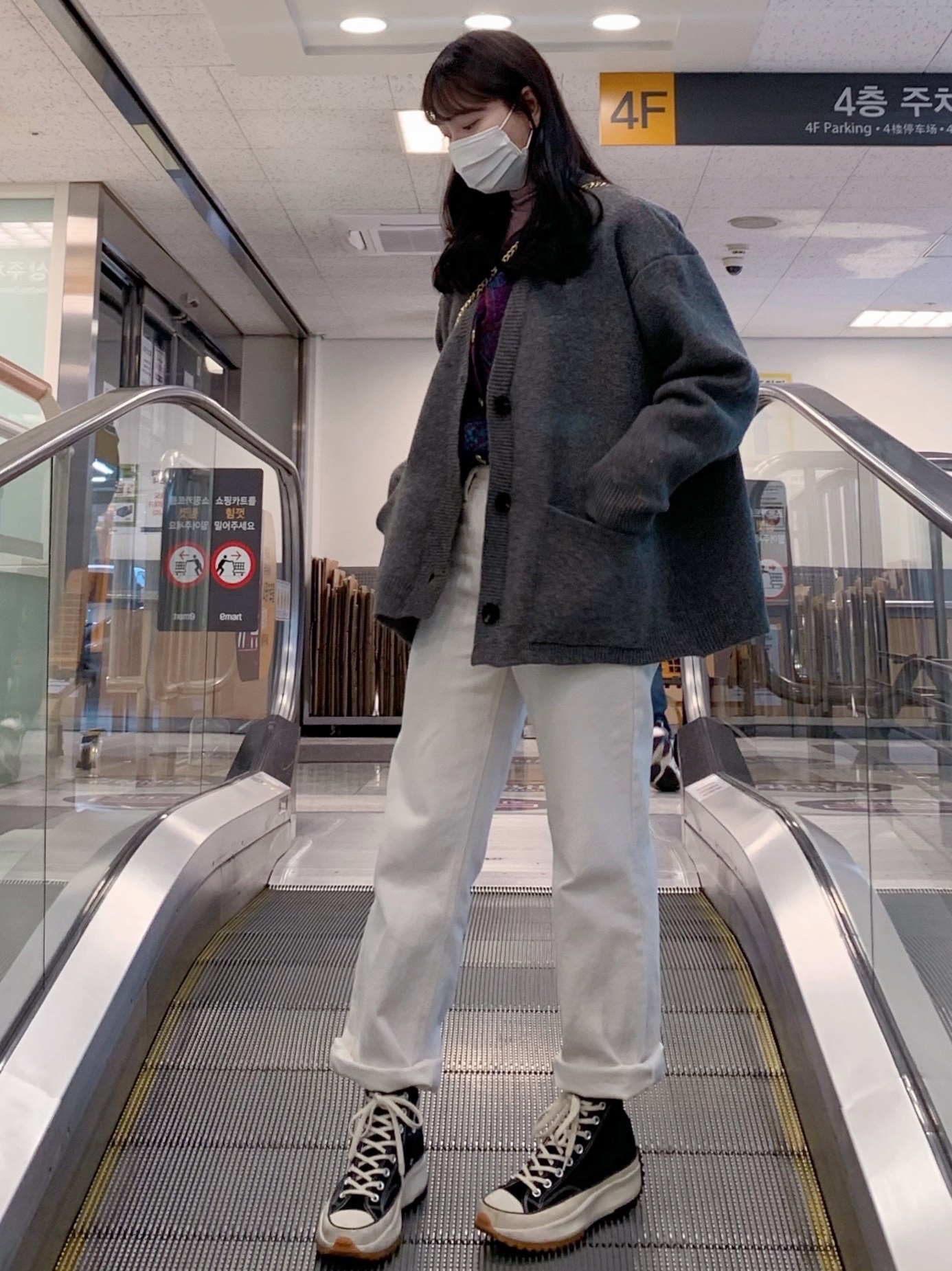 Converse x JW Anderson Run Star Hike Hi Black 착용 스타일