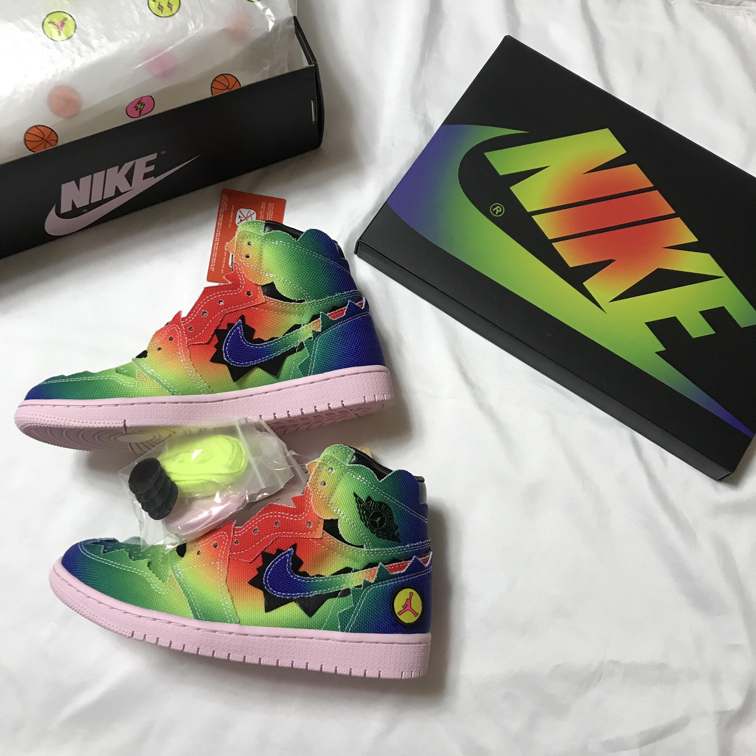 Jordan 1 x J Balvin Retro High OG 착용 스타일 - 2