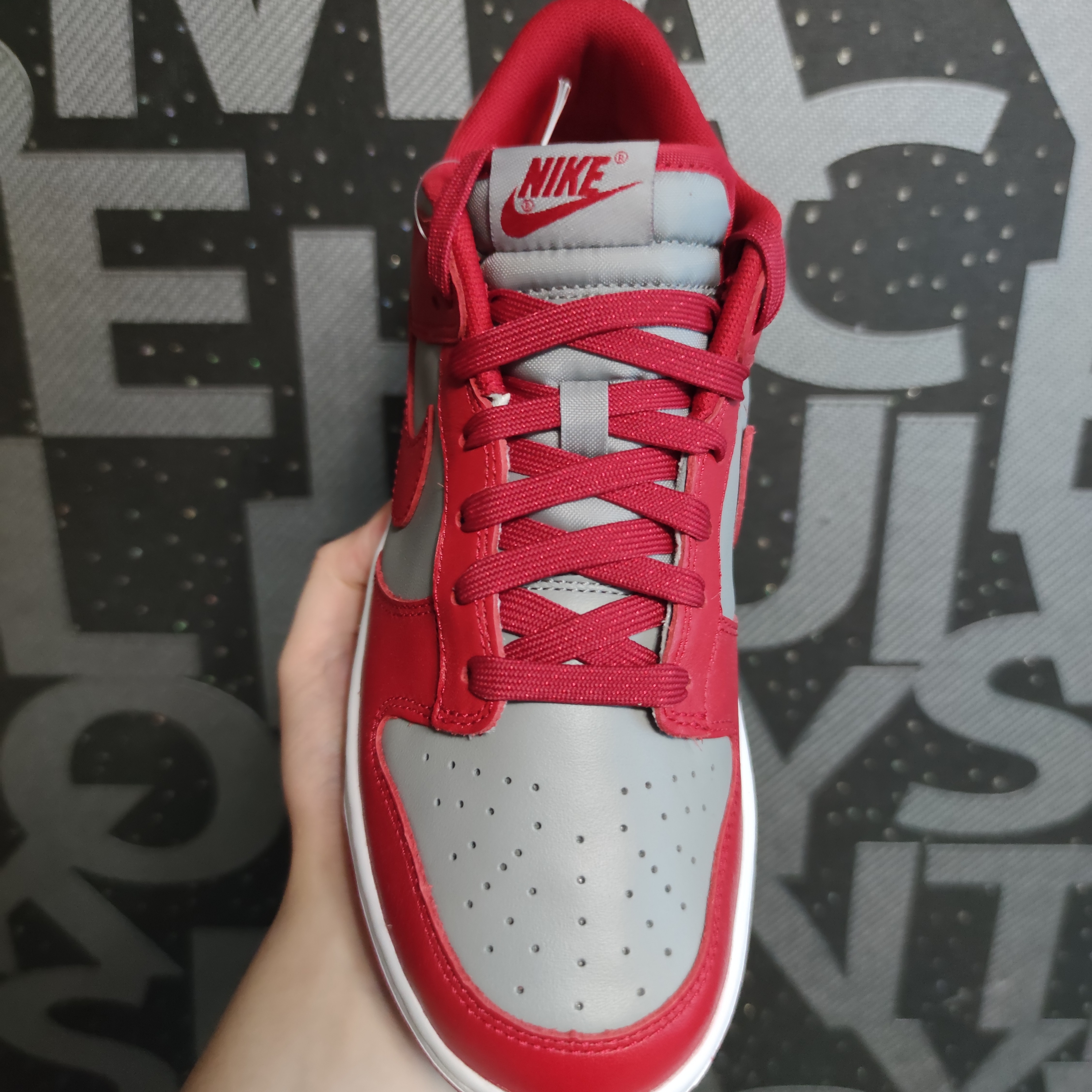Nike Dunk Low Retro Medium Grey 착용 스타일 - 2