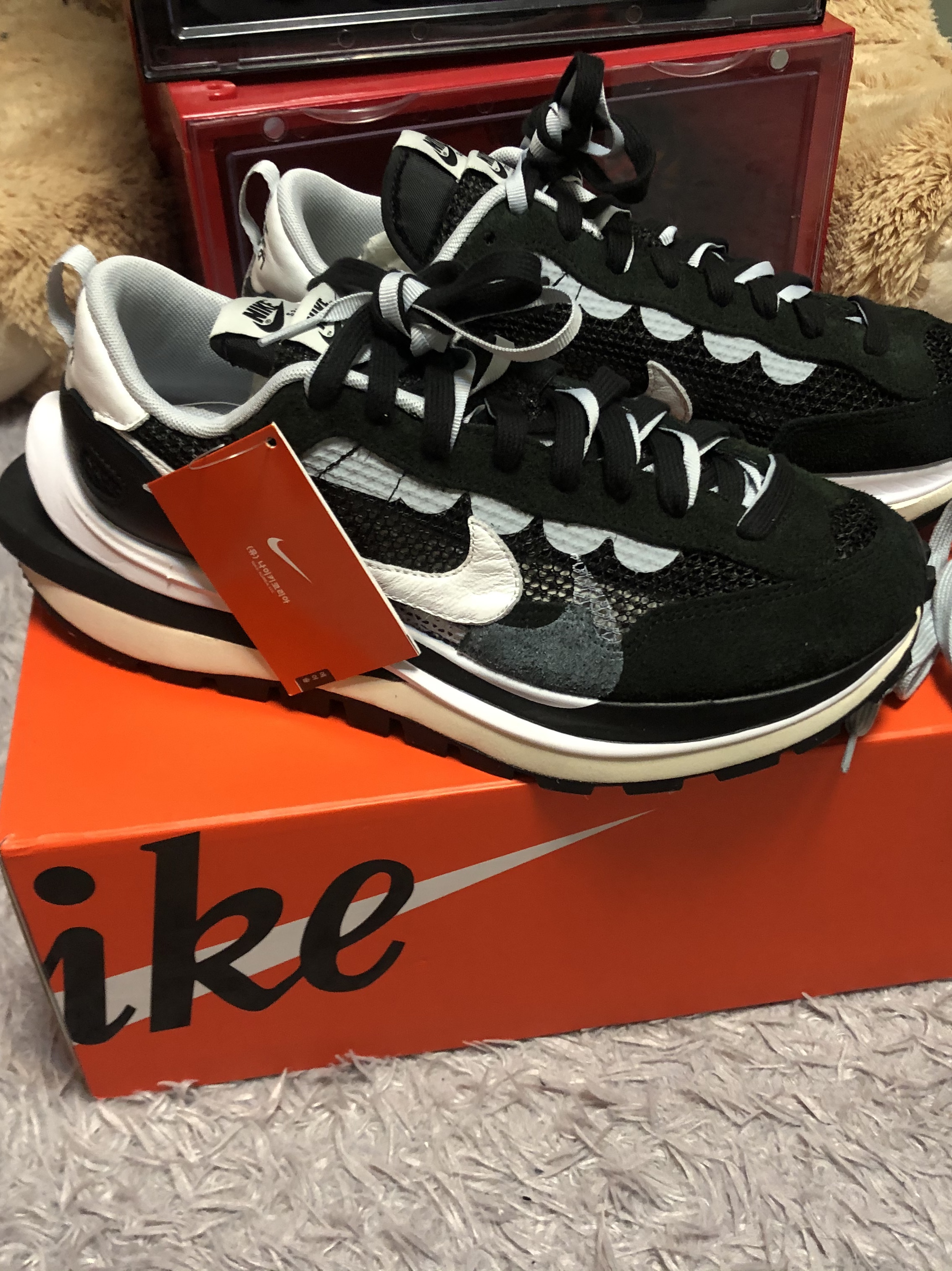 Nike x Peaceminusone Air Force 1 Low Para-Noise 2.0, Nike x Sacai VaporWaffle Black White 착용 스타일 - 2