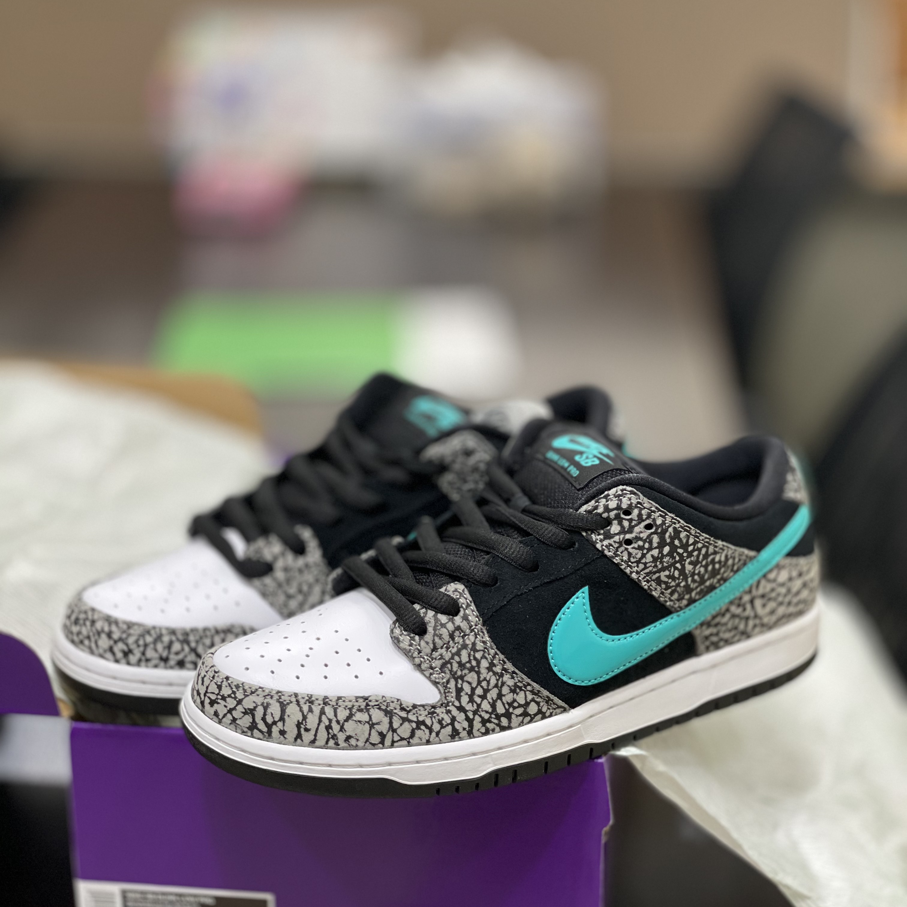 Nike SB Dunk Low Pro Clear Jade 착용 스타일 - 1