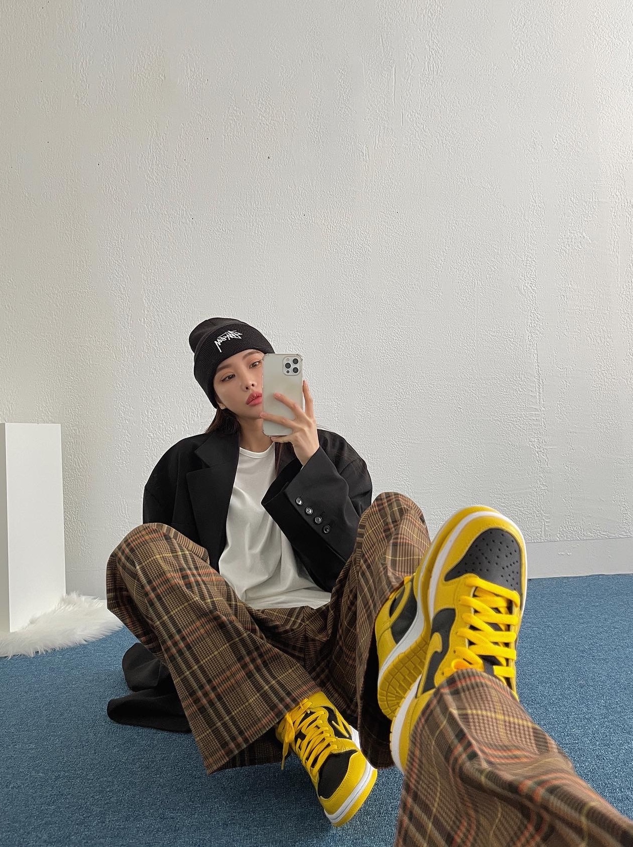 Nike Dunk High SP Varsity Maize, Nike x Stussy Cuff Beanie Black 착용 스타일 - 1