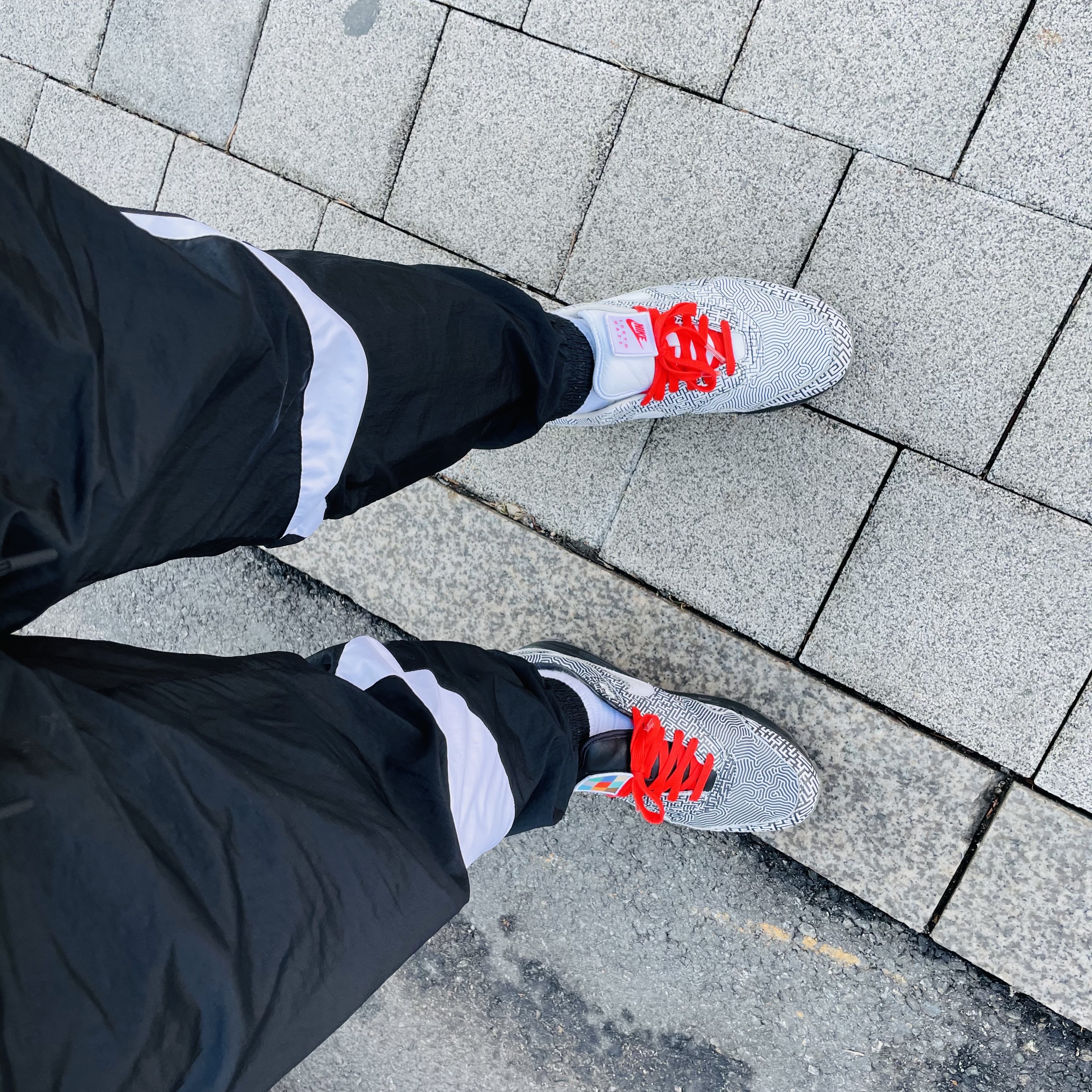 Nike Air Max 1 Tokyo Maze 착용 스타일