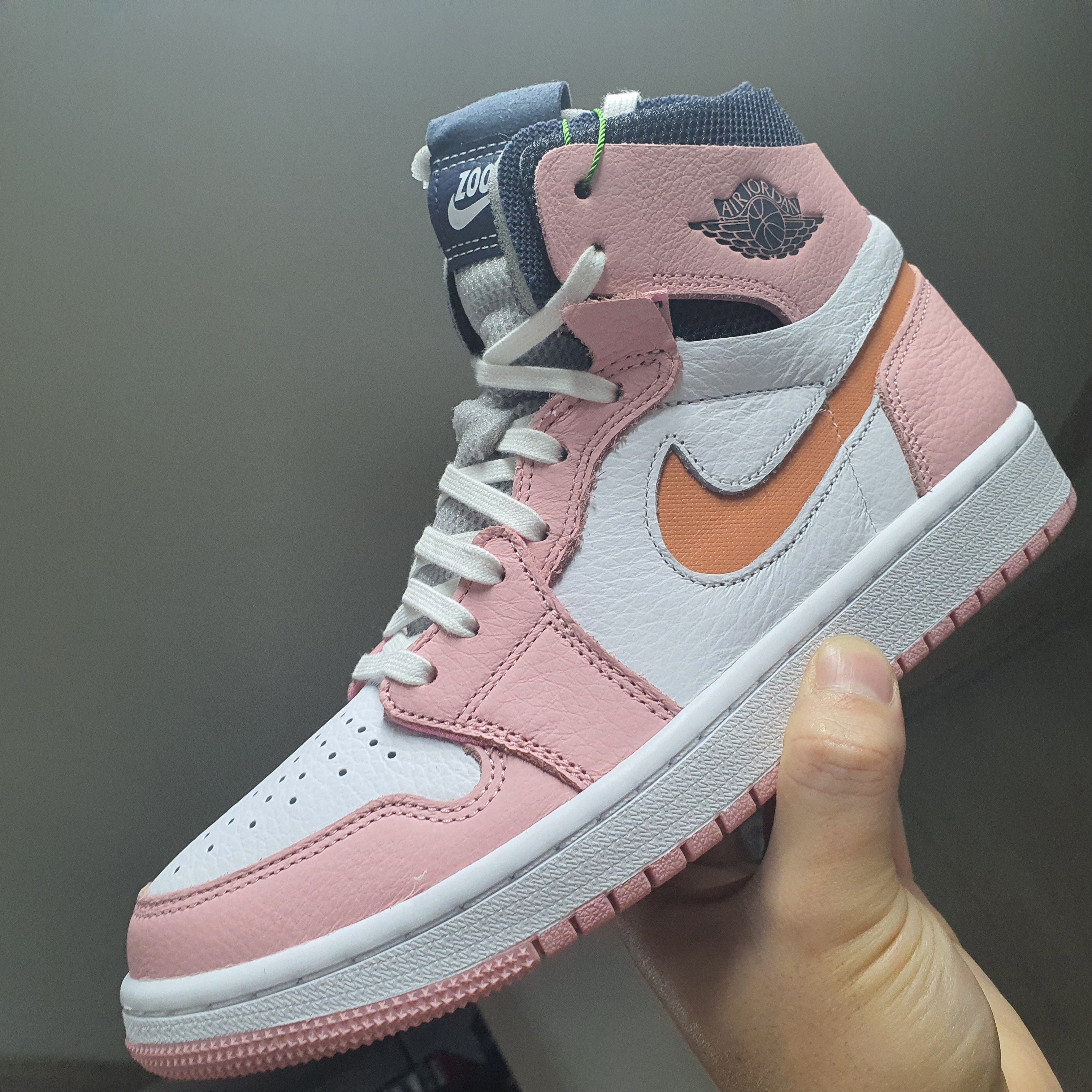 (W) Jordan 1 Zoom Air CMFT Pink Glaze 착용 스타일