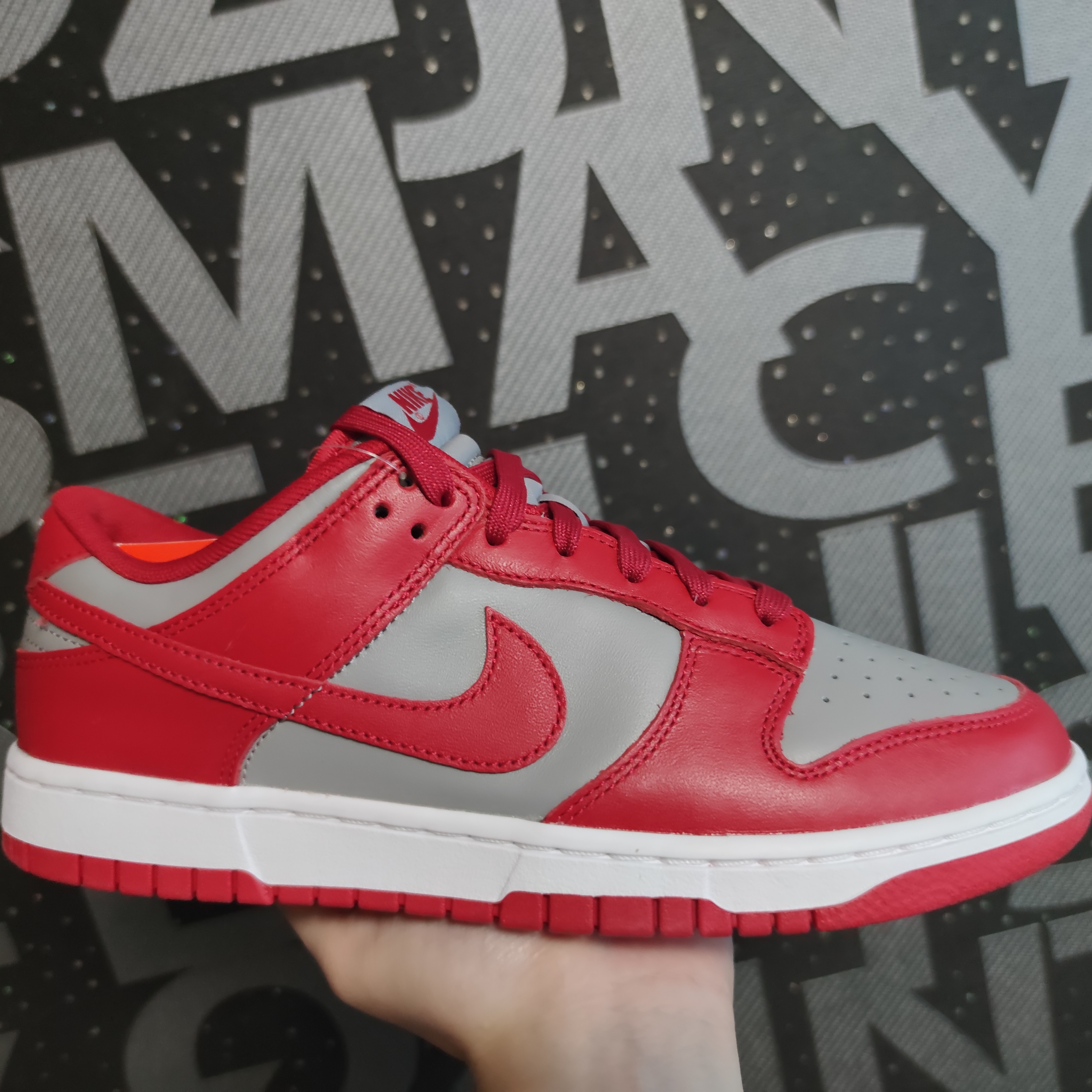Nike Dunk Low Retro Medium Grey 착용 스타일 - 1