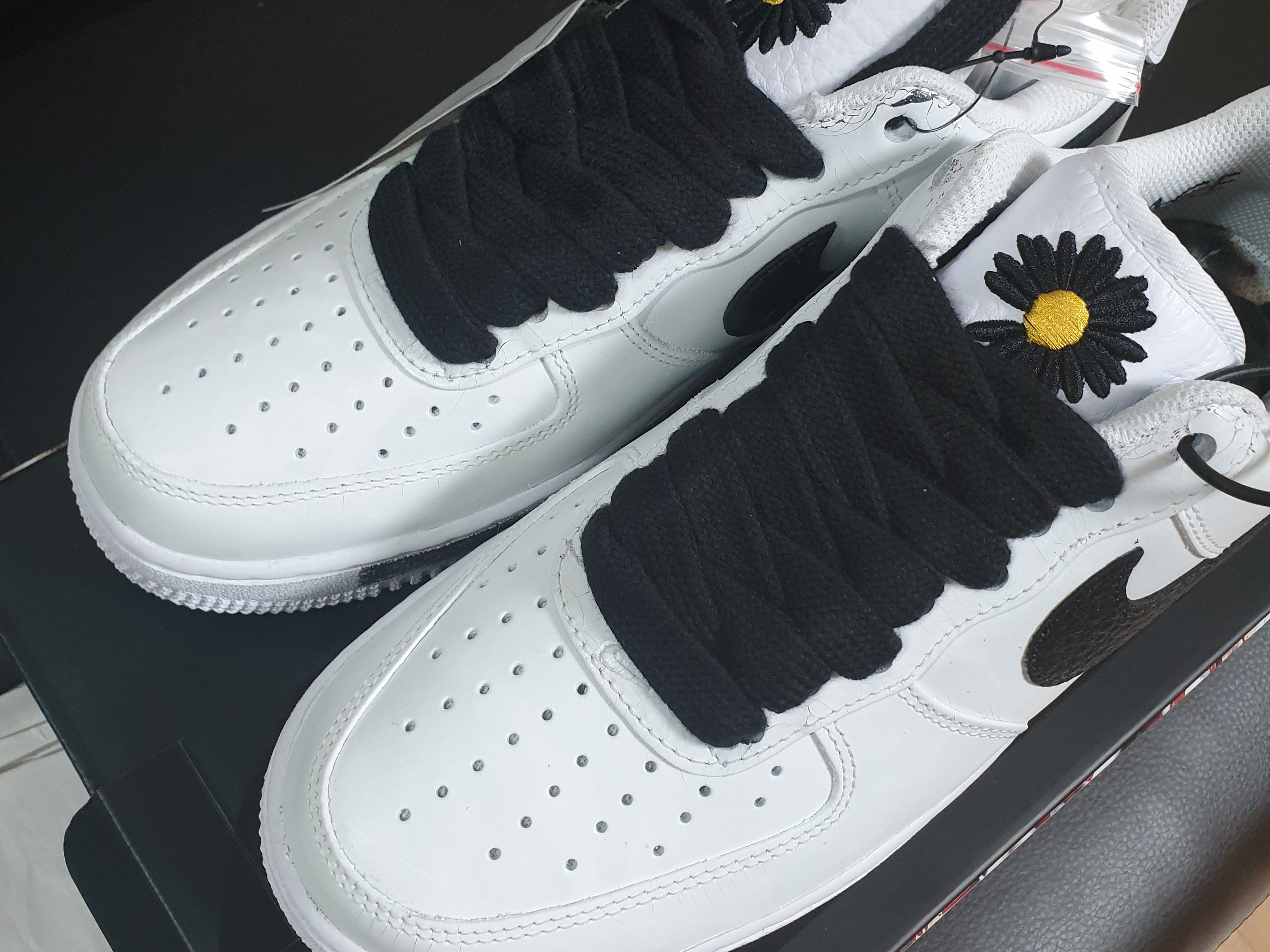 Nike x Peaceminusone Air Force 1 Low Para-Noise 2.0 착용 스타일 - 3